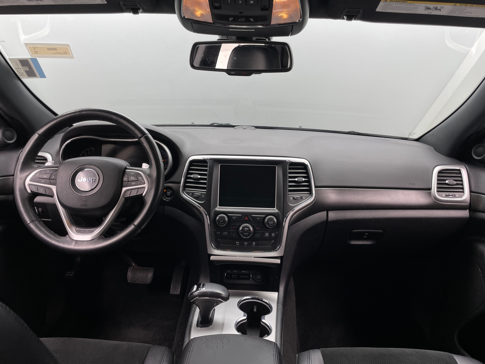 Thumbnail: 2015 Jeep Grand Cherokee - 3