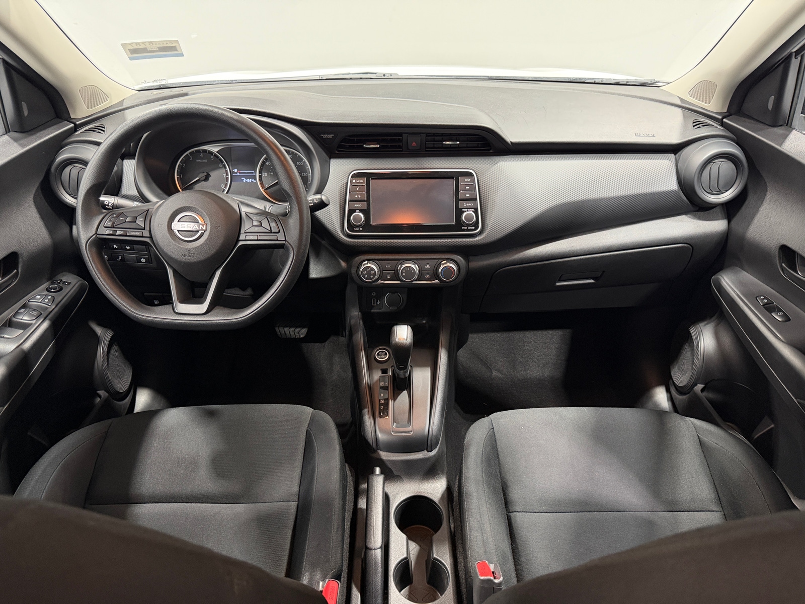 Thumbnail: 2023 Nissan Kicks - 3