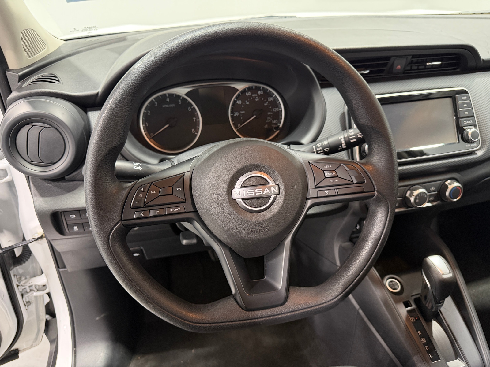 Thumbnail: 2023 Nissan Kicks - 5