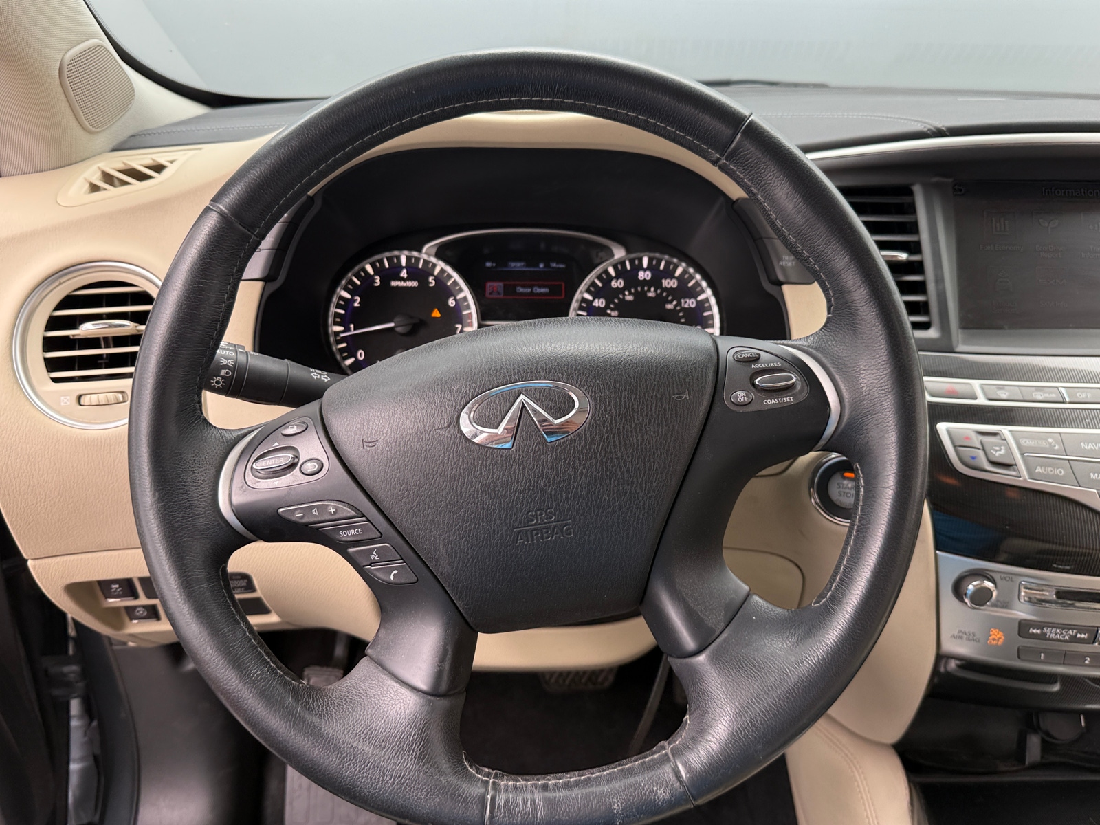 Thumbnail: 2017 INFINITI QX60 - 4