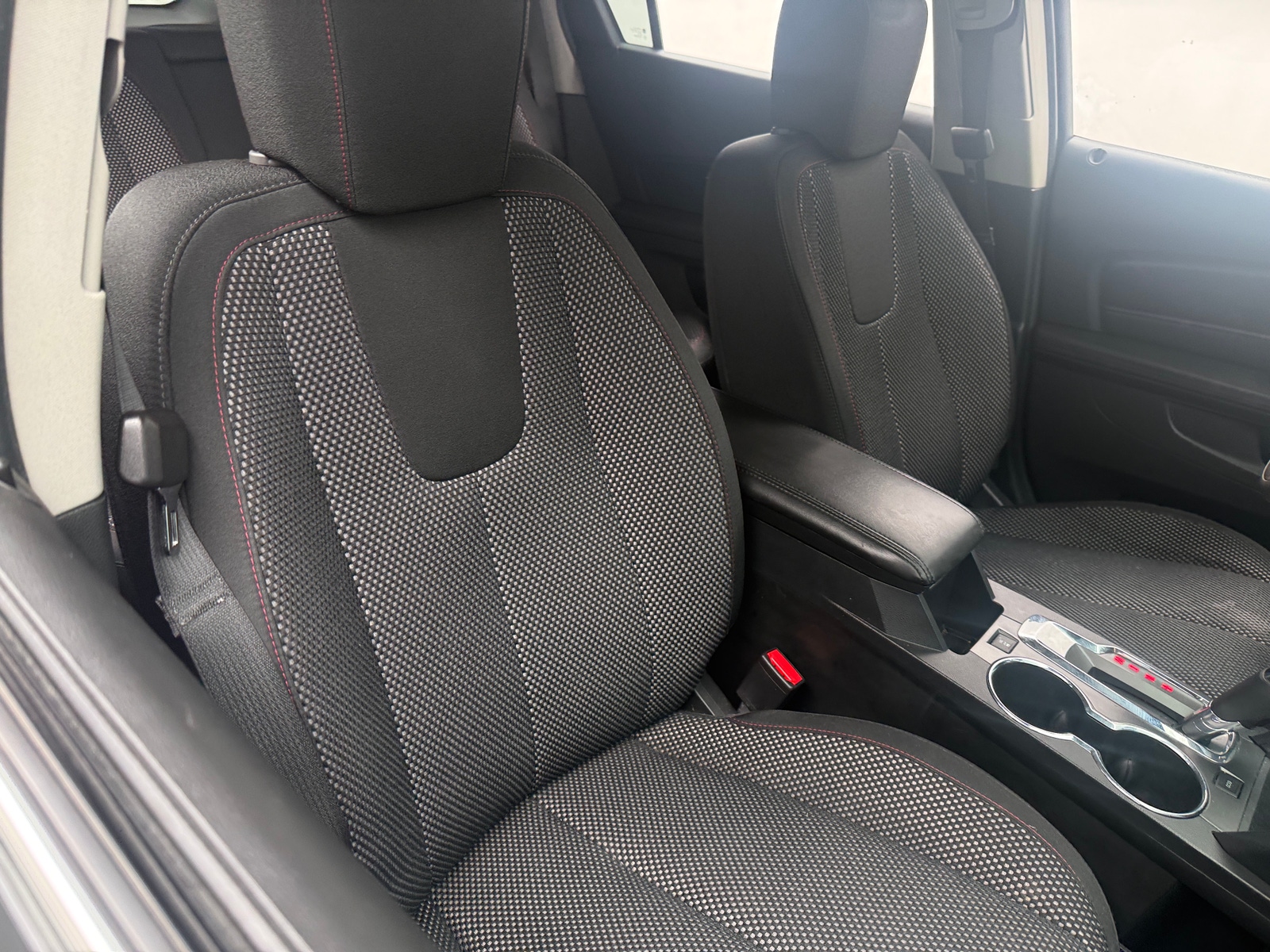 Thumbnail: 2017 GMC Terrain - 2