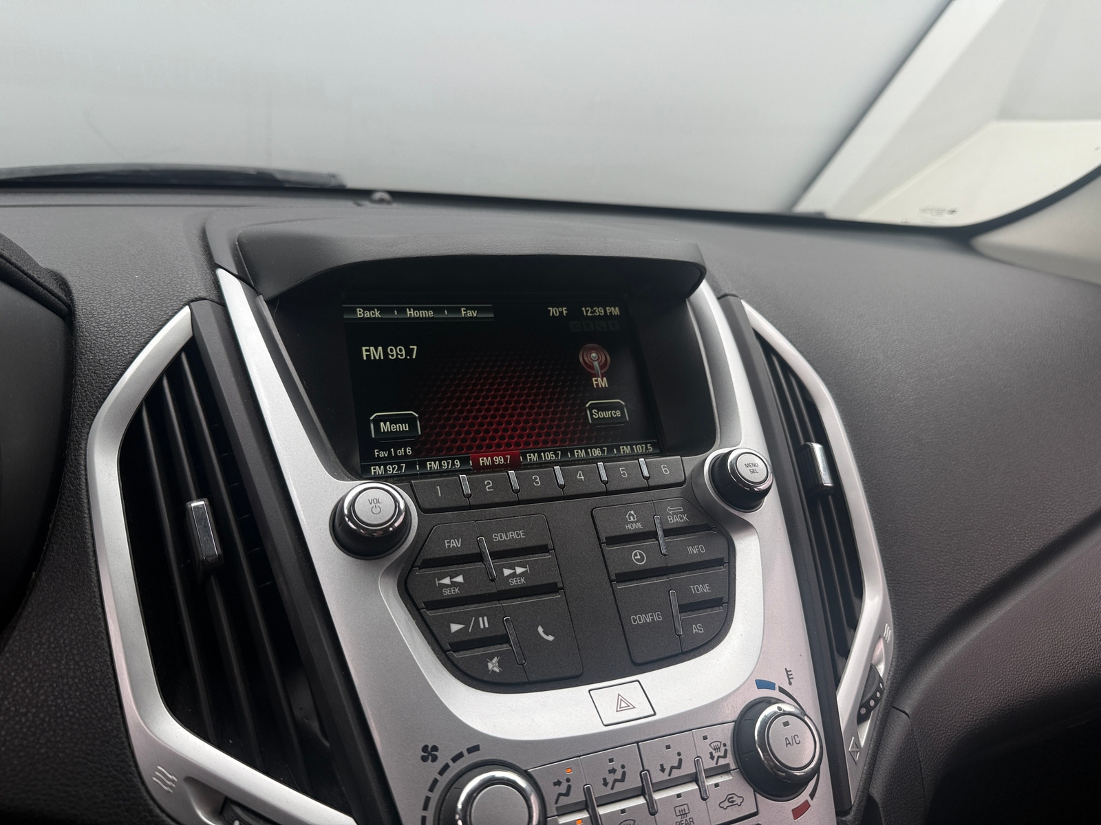 Thumbnail: 2017 GMC Terrain - 4