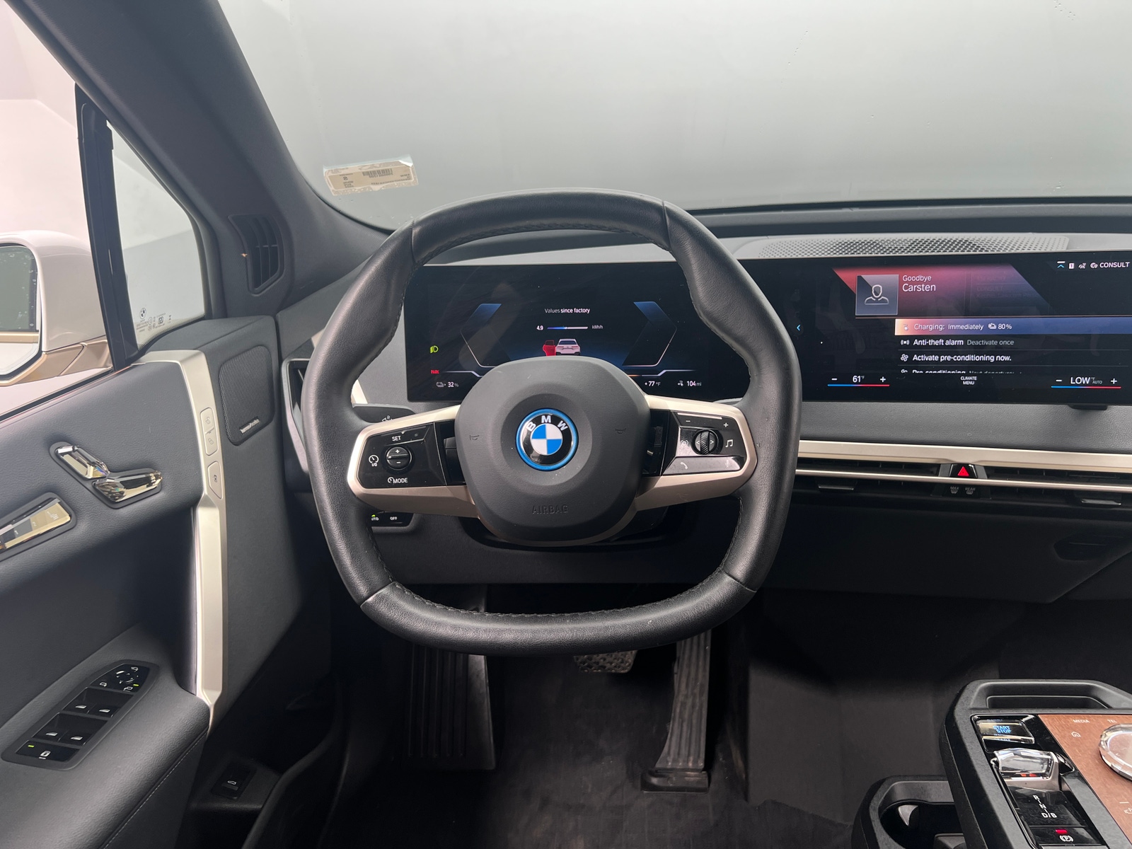 Thumbnail: 2022 BMW iX - 4