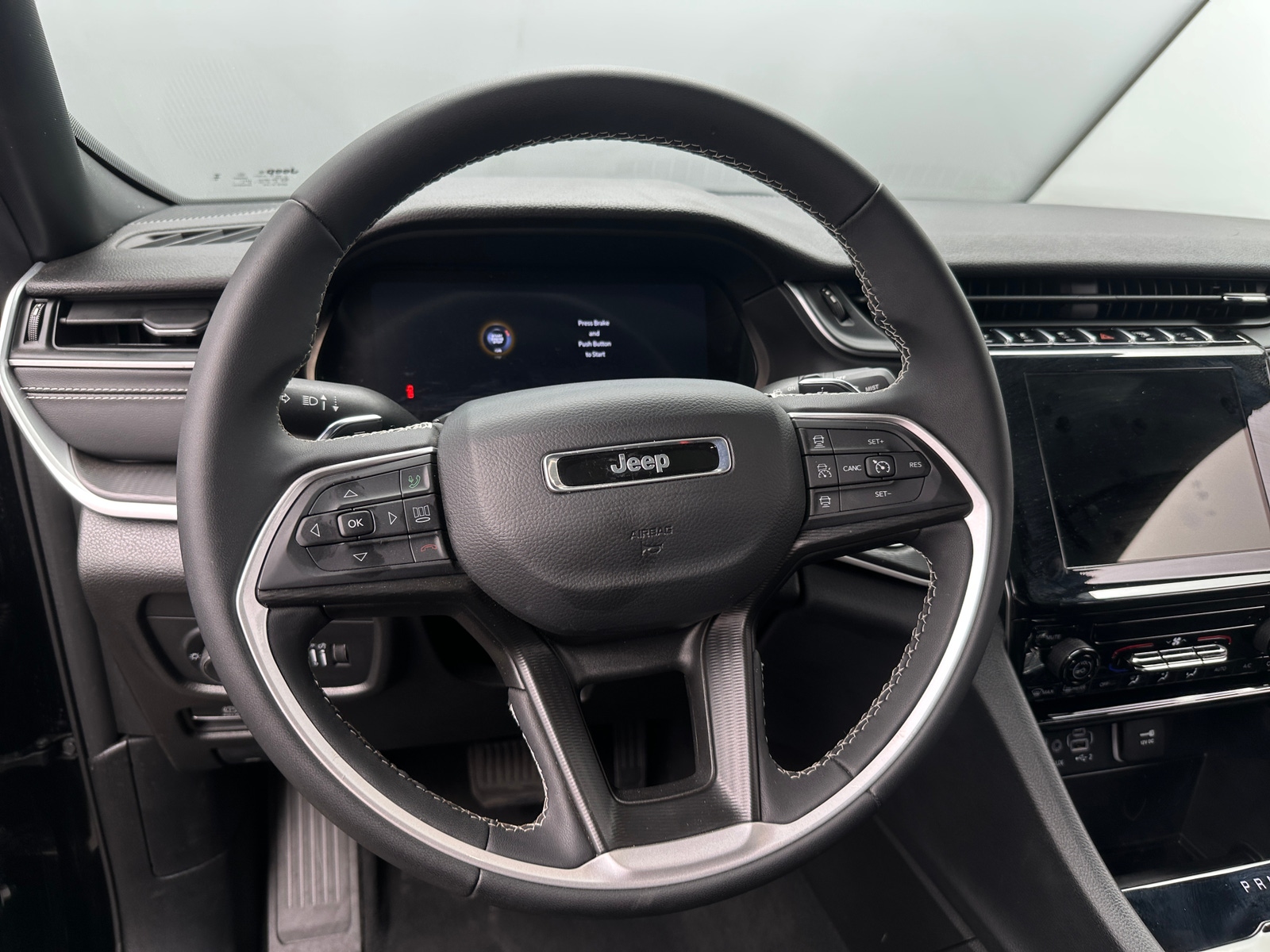 Thumbnail: 2025 Jeep Grand Cherokee L - 5