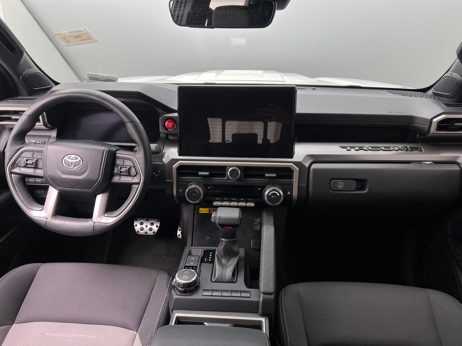 Thumbnail: 2024 Toyota Tacoma - 3