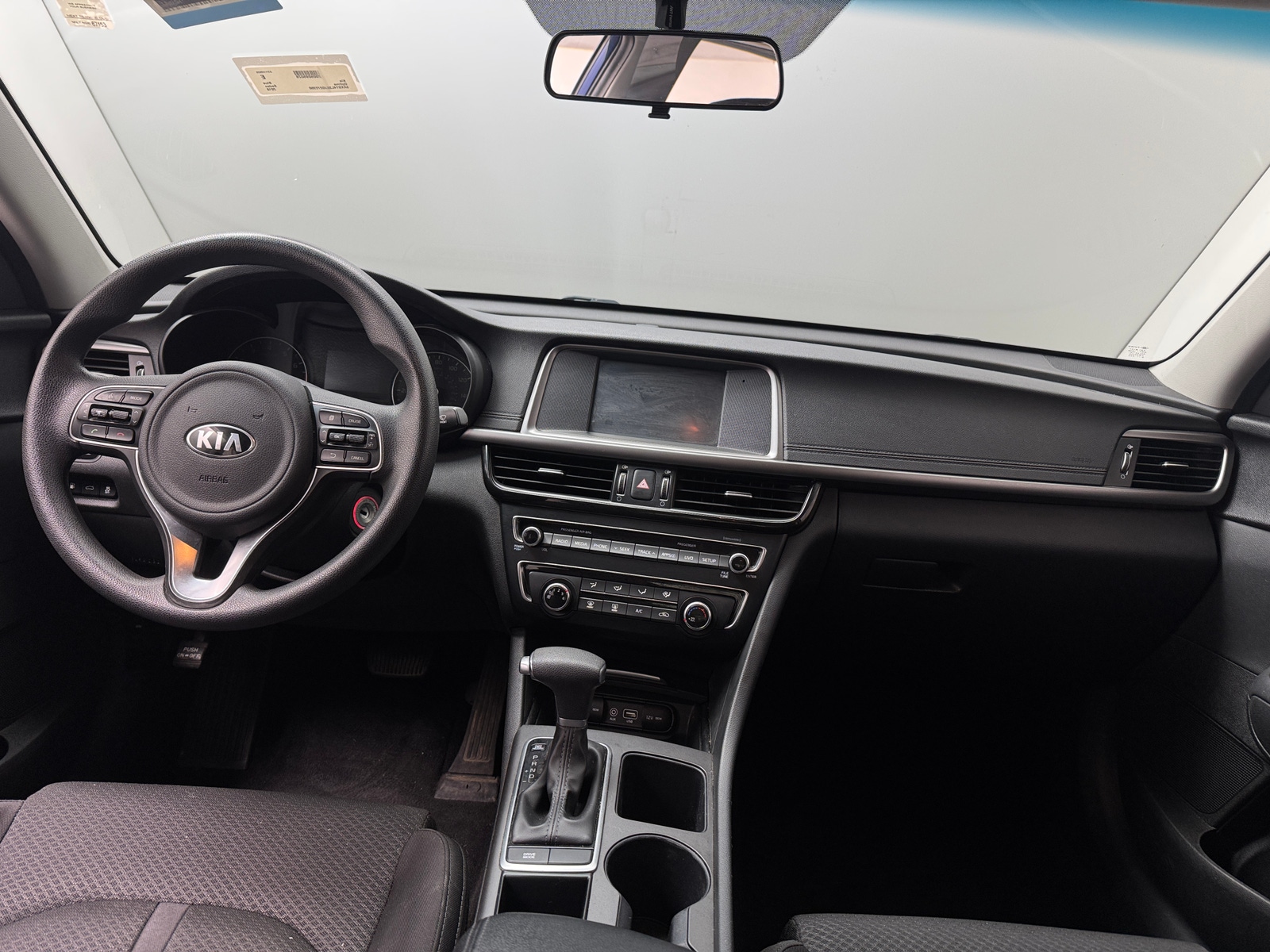 Thumbnail: 2018 Kia Optima - 3