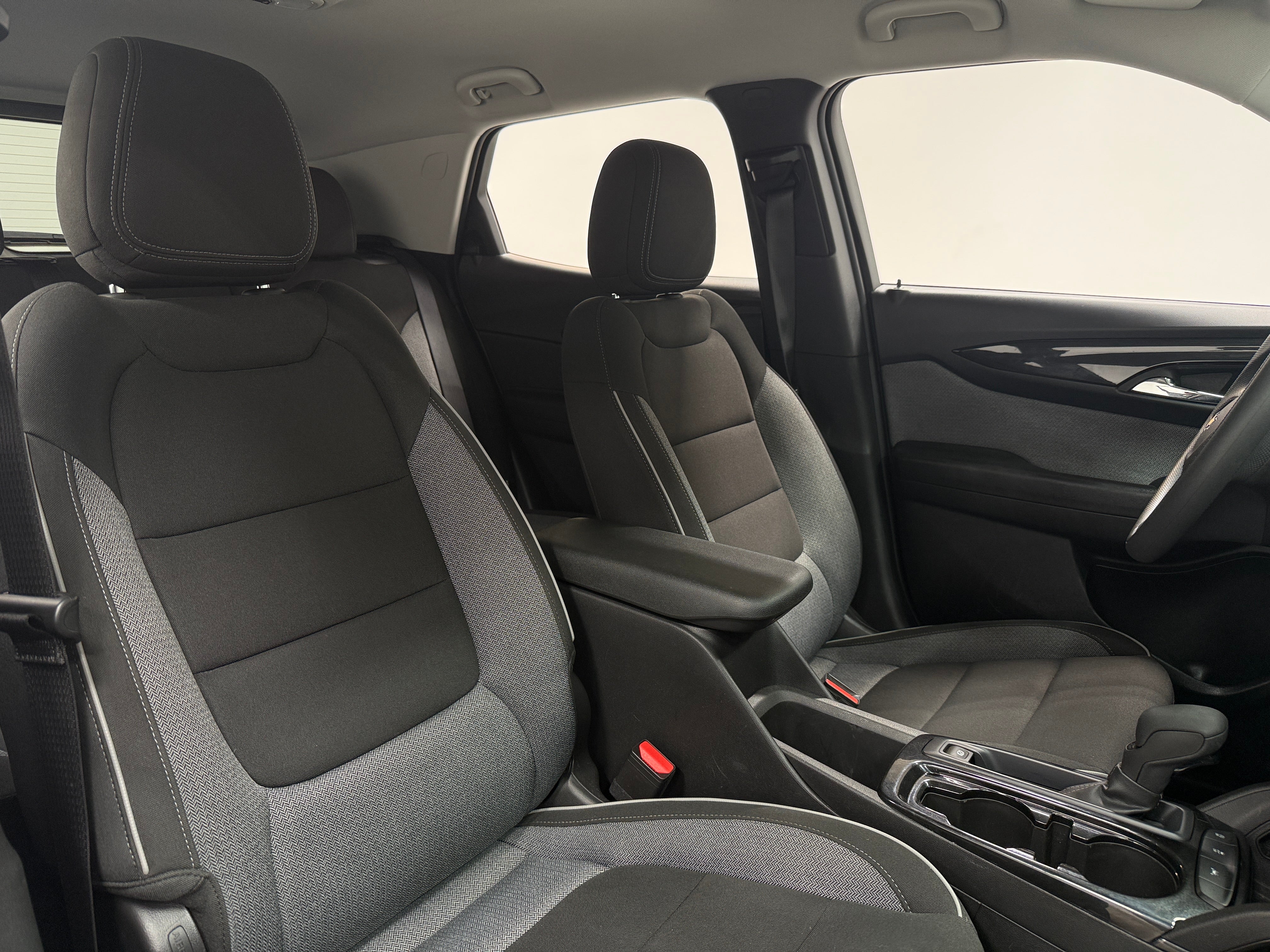 2025 Chevrolet Trailblazer LT - Photo 4