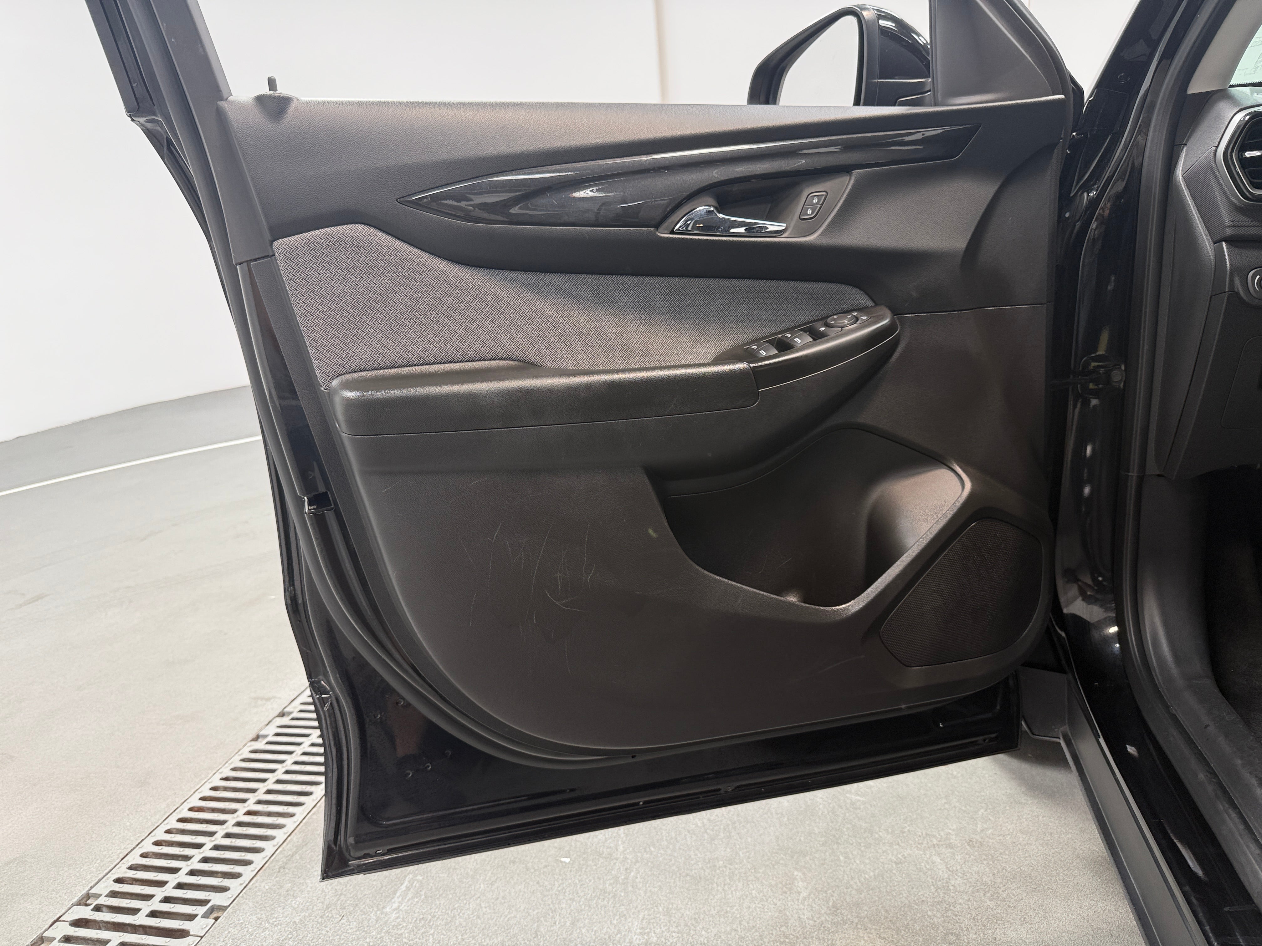 2025 Chevrolet Trailblazer LT - Photo 10
