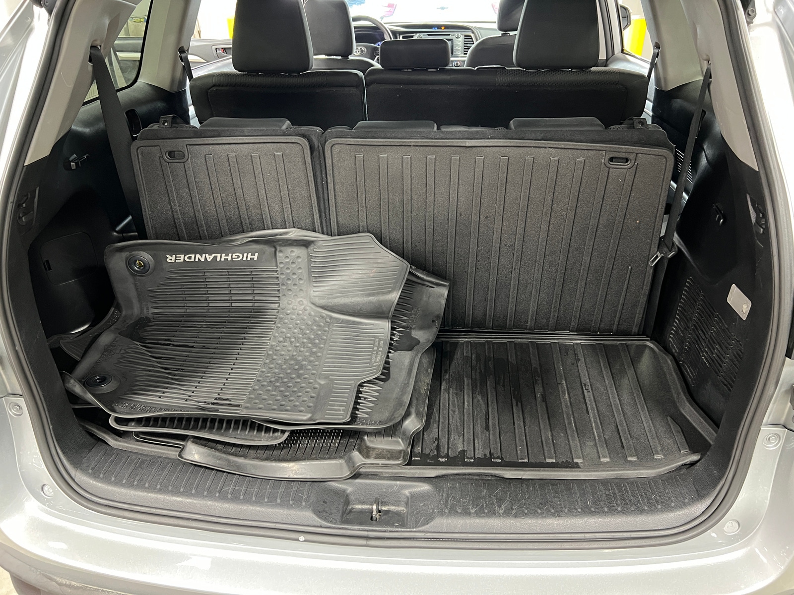 Thumbnail: 2019 Toyota Highlander - 7