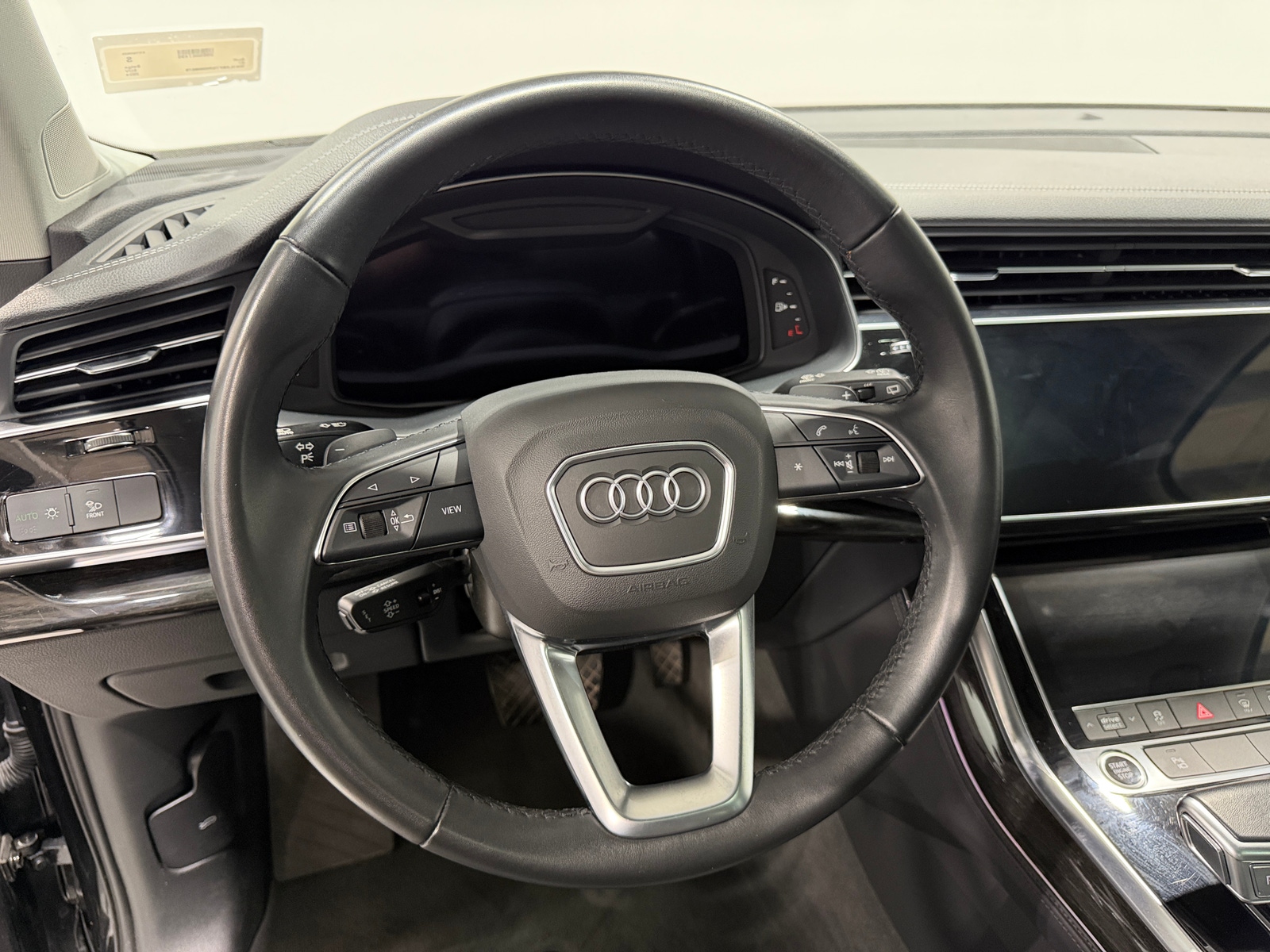 Thumbnail: 2024 Audi Q7 - 4