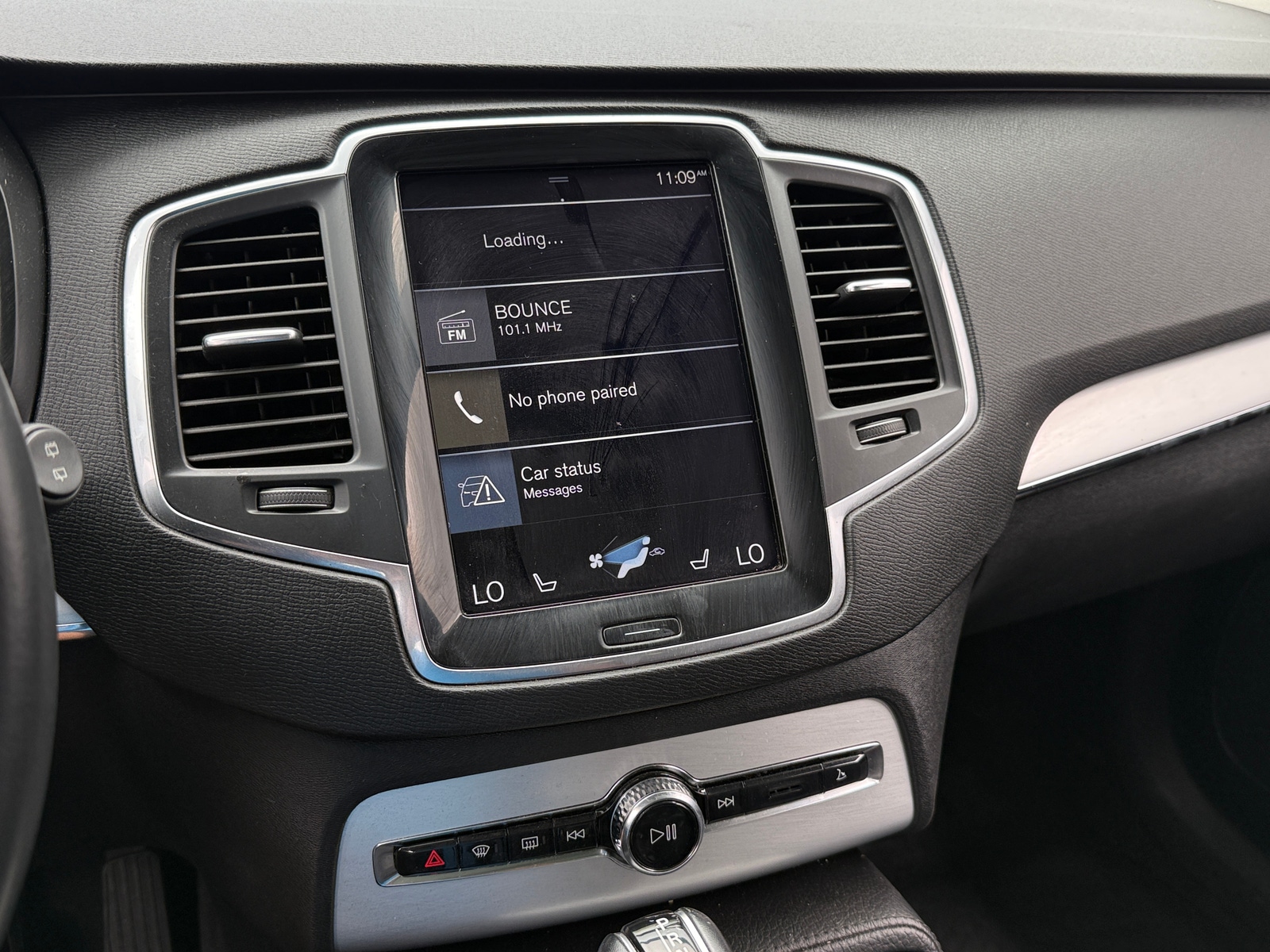 Thumbnail: 2017 Volvo XC90 - 3