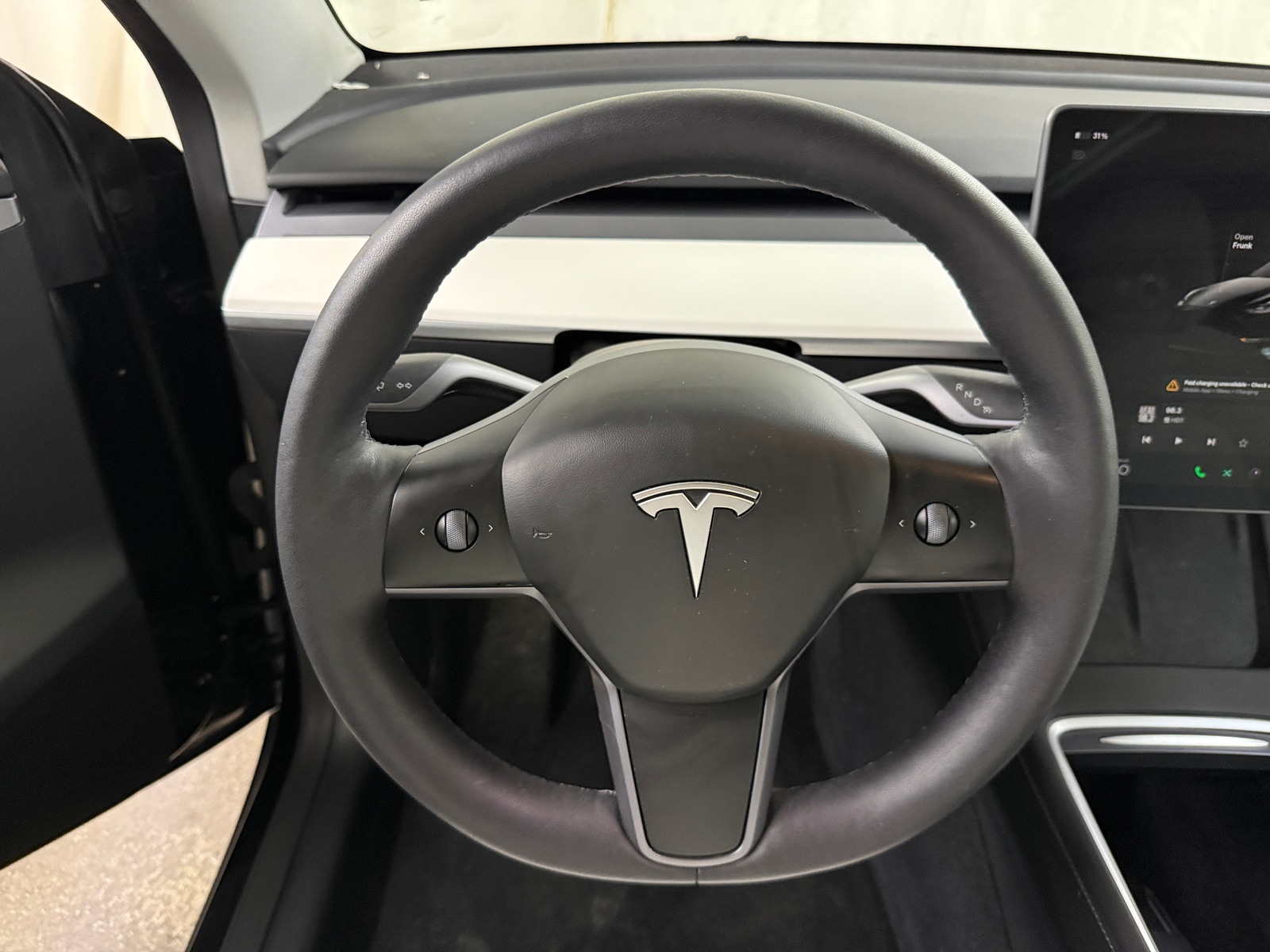 Thumbnail: 2023 Tesla Model Y - 4