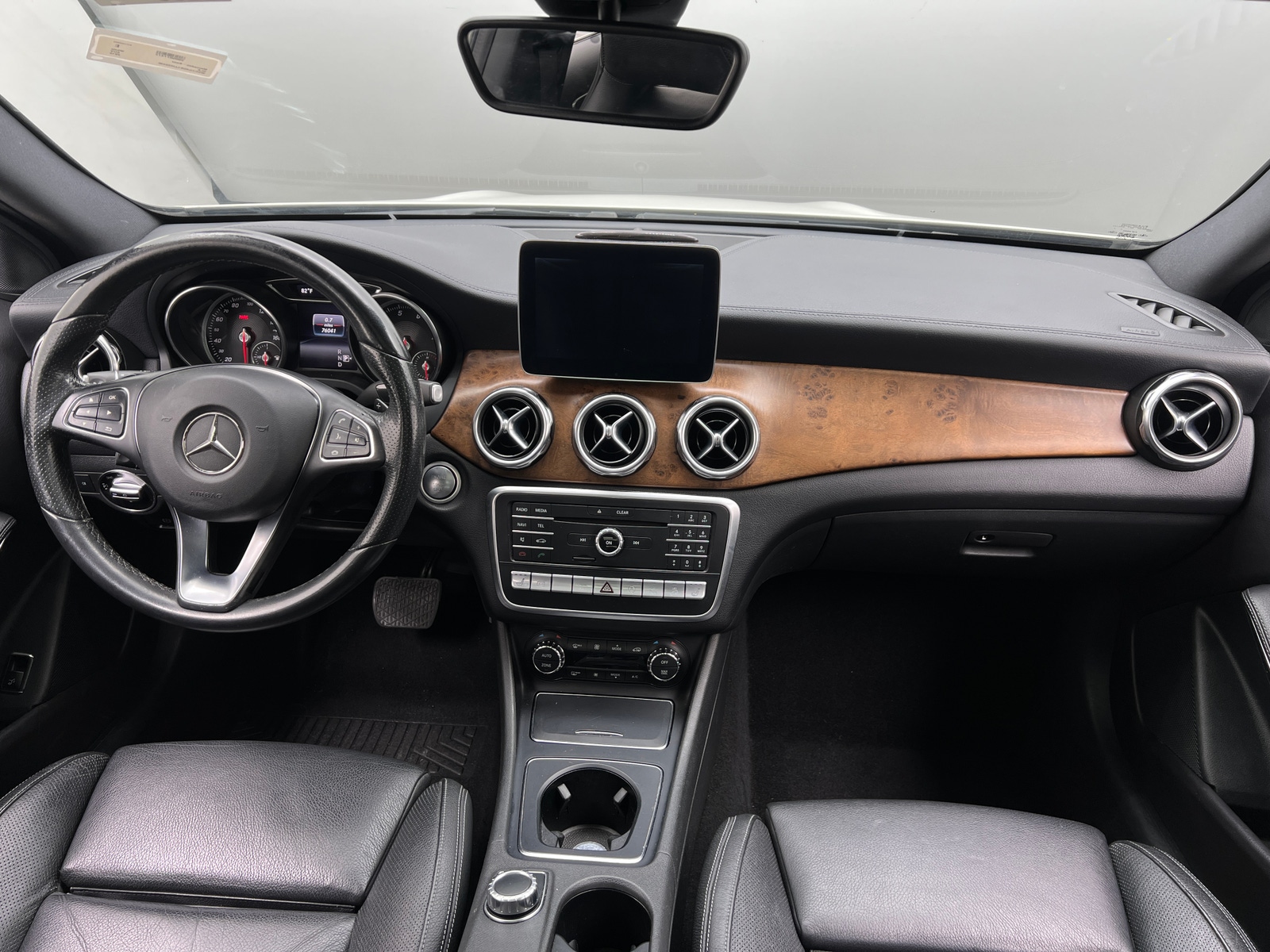 Thumbnail: 2018 Mercedes-Benz GLA - 2