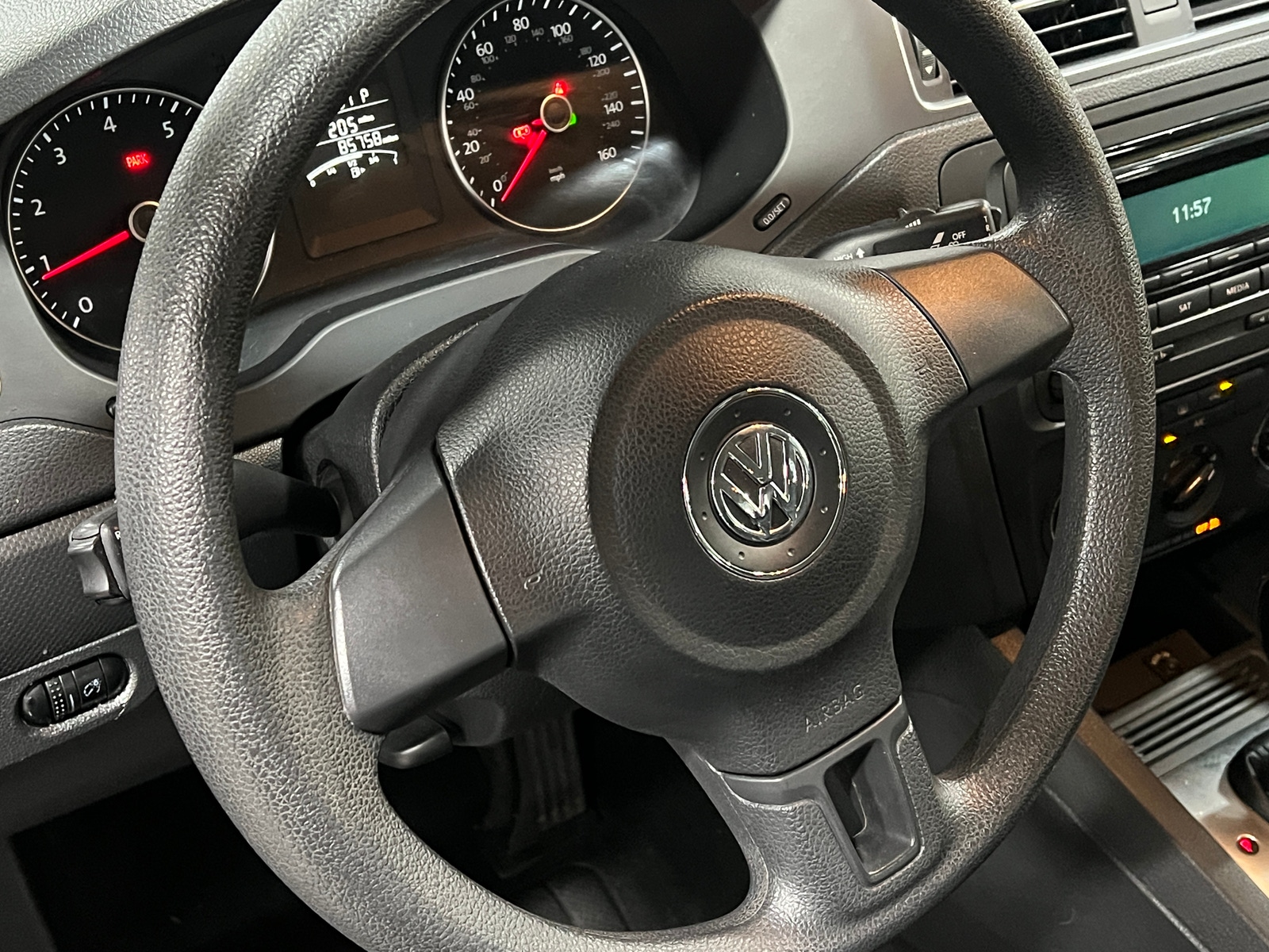 Thumbnail: 2014 Volkswagen Jetta - 5