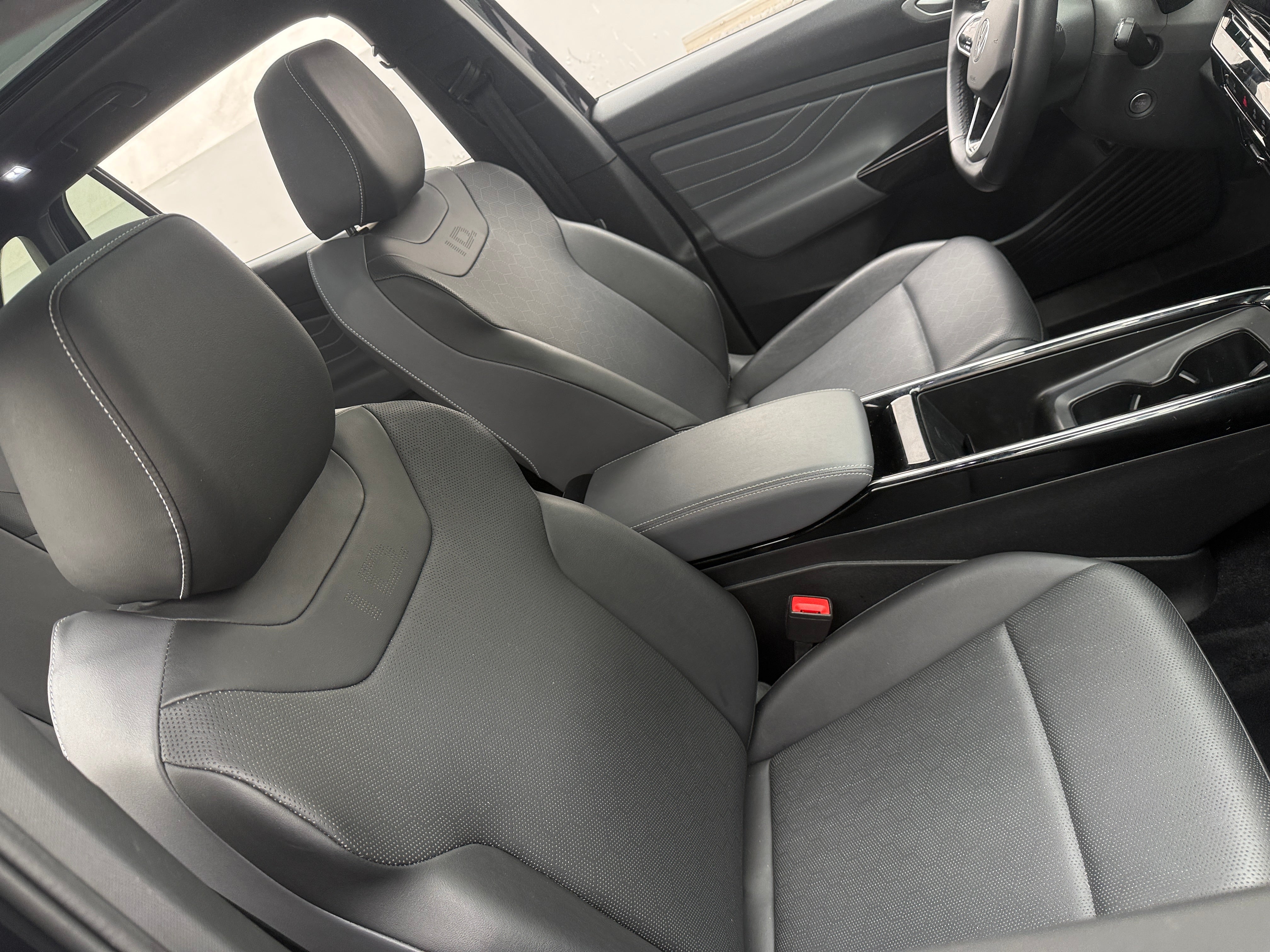 Used 2023 Volkswagen ID.4 PRO S with VIN 1V2FMPE82PC011563 for sale in Pewaukee, WI
