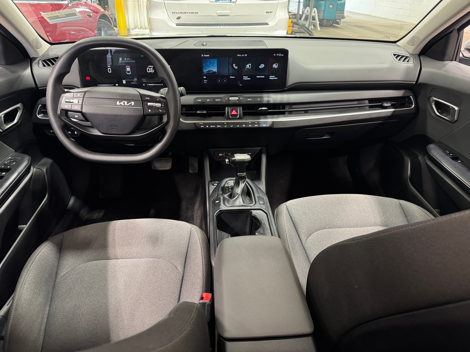 Thumbnail: 2025 Kia K4 - 3