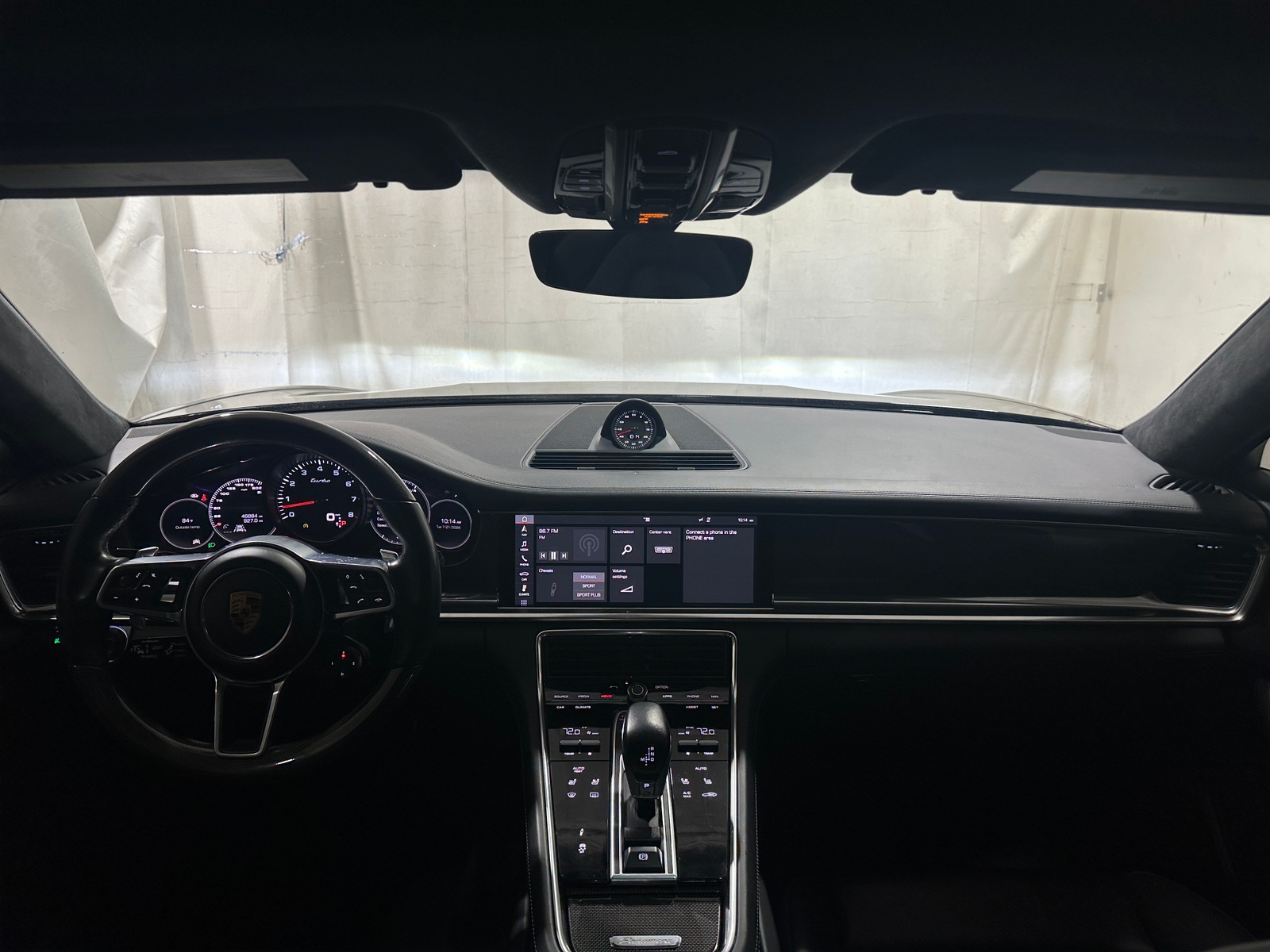 Thumbnail: 2018 Porsche Panamera - 2