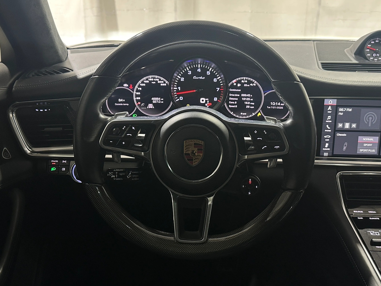 Thumbnail: 2018 Porsche Panamera - 4