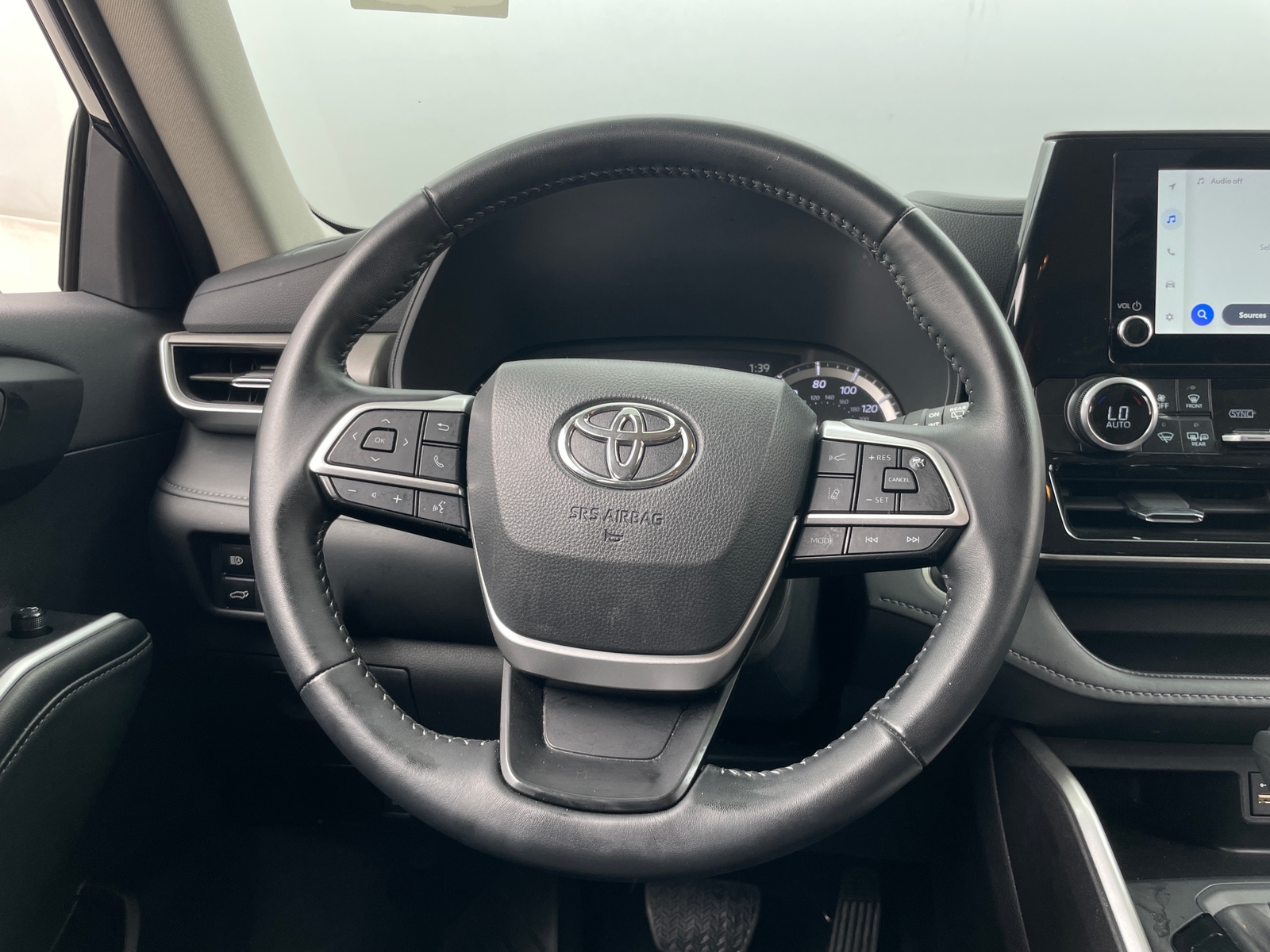 Thumbnail: 2025 Toyota Highlander - 5
