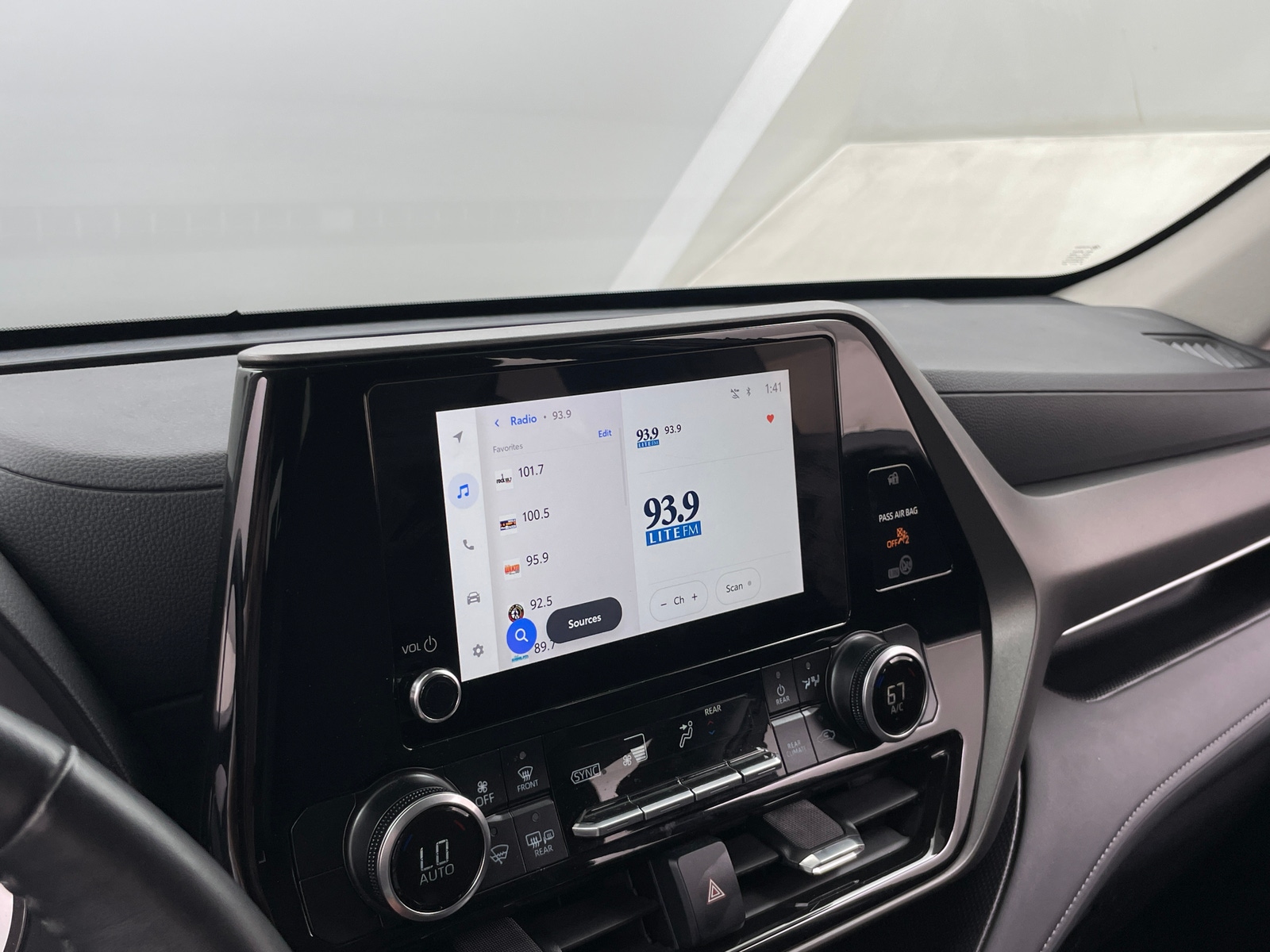 Thumbnail: 2025 Toyota Highlander - 4