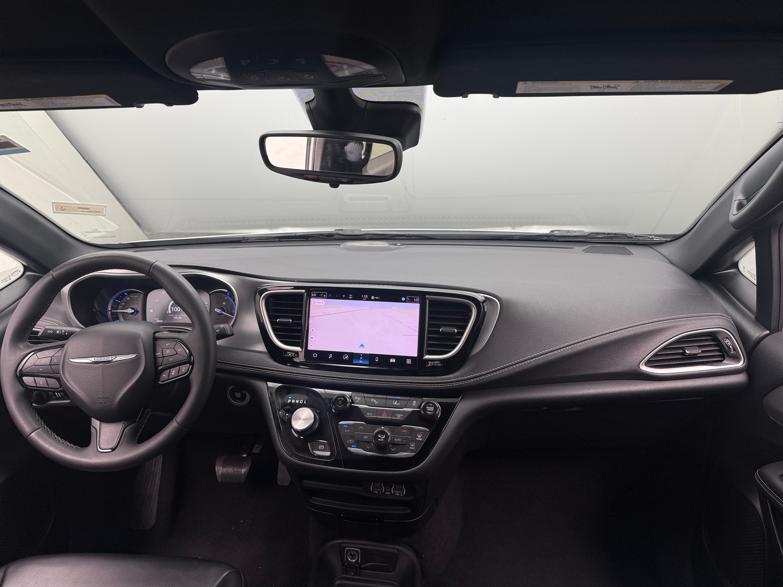 Thumbnail: 2024 Chrysler Pacifica - 2