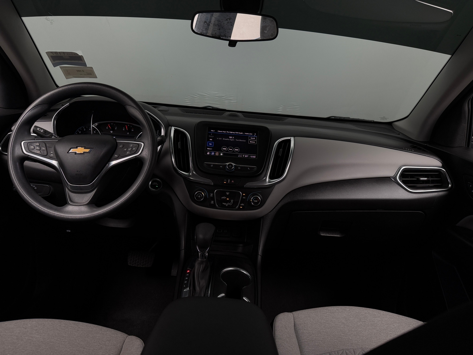 Thumbnail: 2022 Chevrolet Equinox - 3