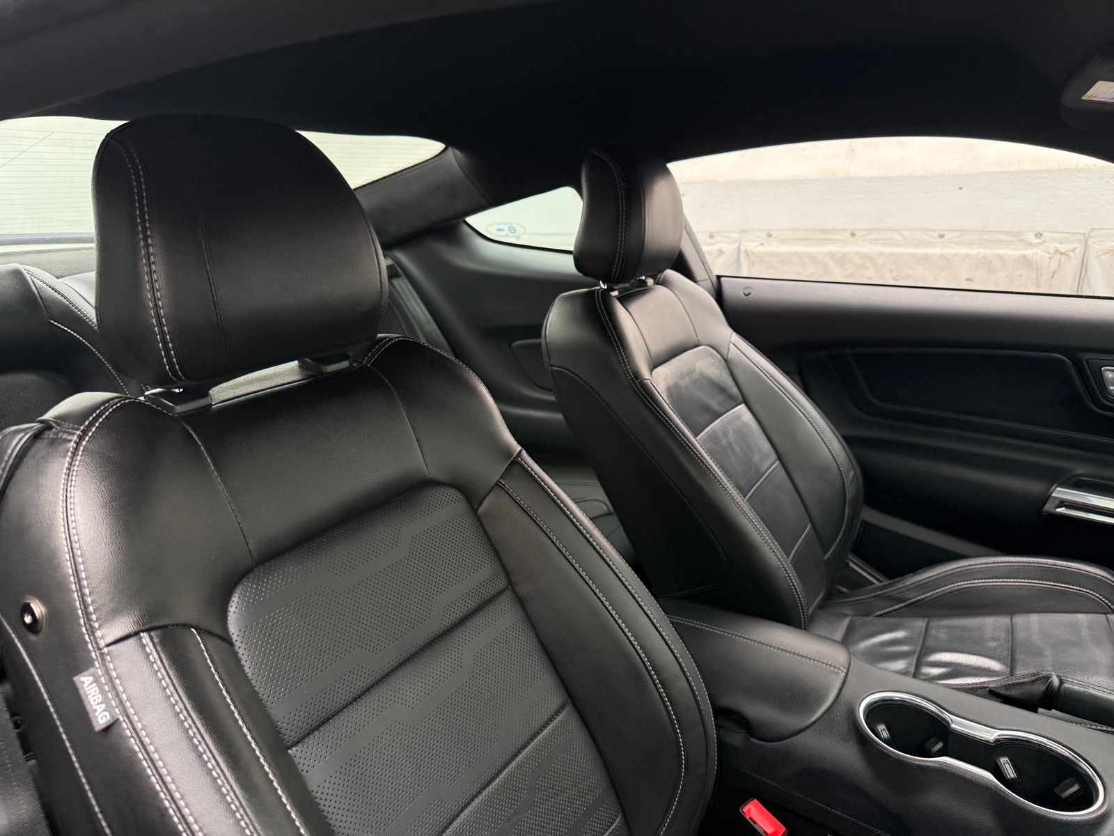 Thumbnail: 2019 Ford Mustang - 2