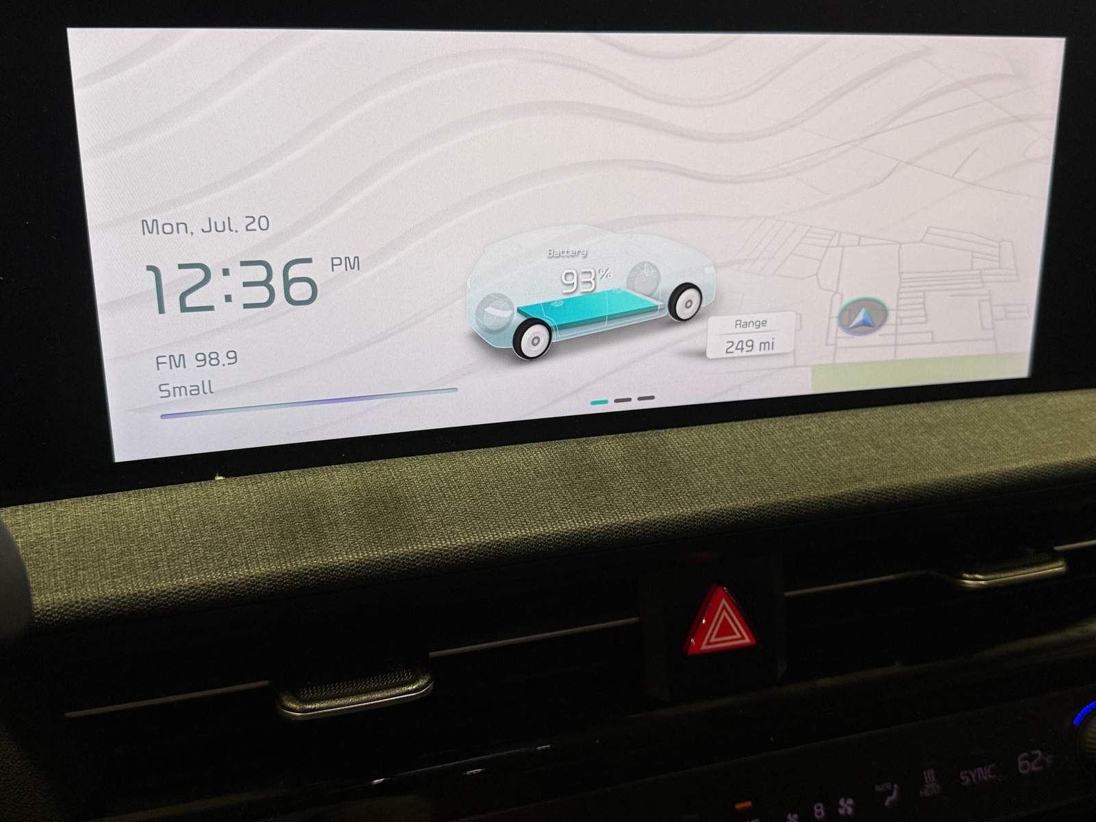 Thumbnail: 2022 Kia EV6 - 3