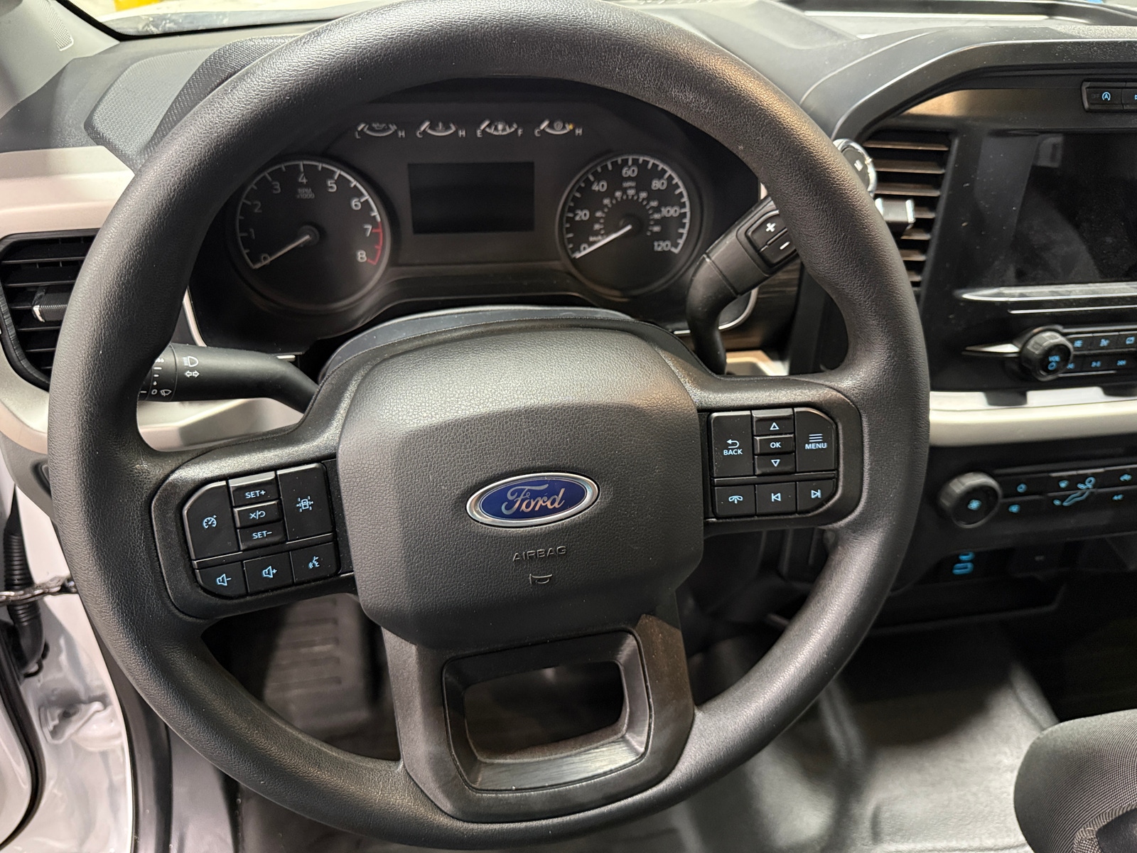 Thumbnail: 2021 Ford Econoline - 5