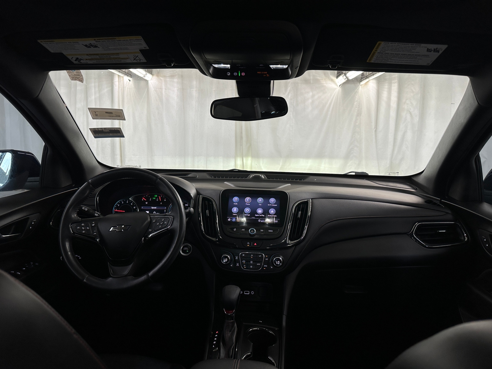 Thumbnail: 2022 Chevrolet Equinox - 3