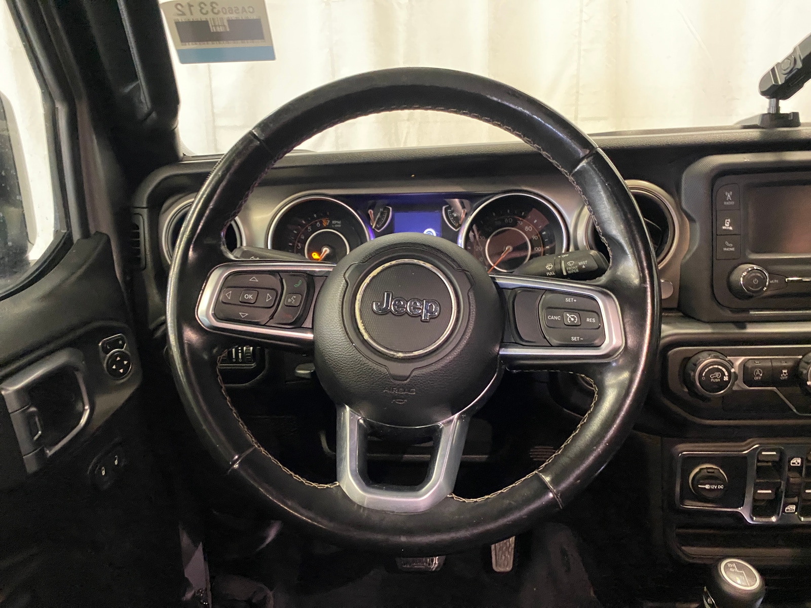 Thumbnail: 2020 Jeep Gladiator - 5