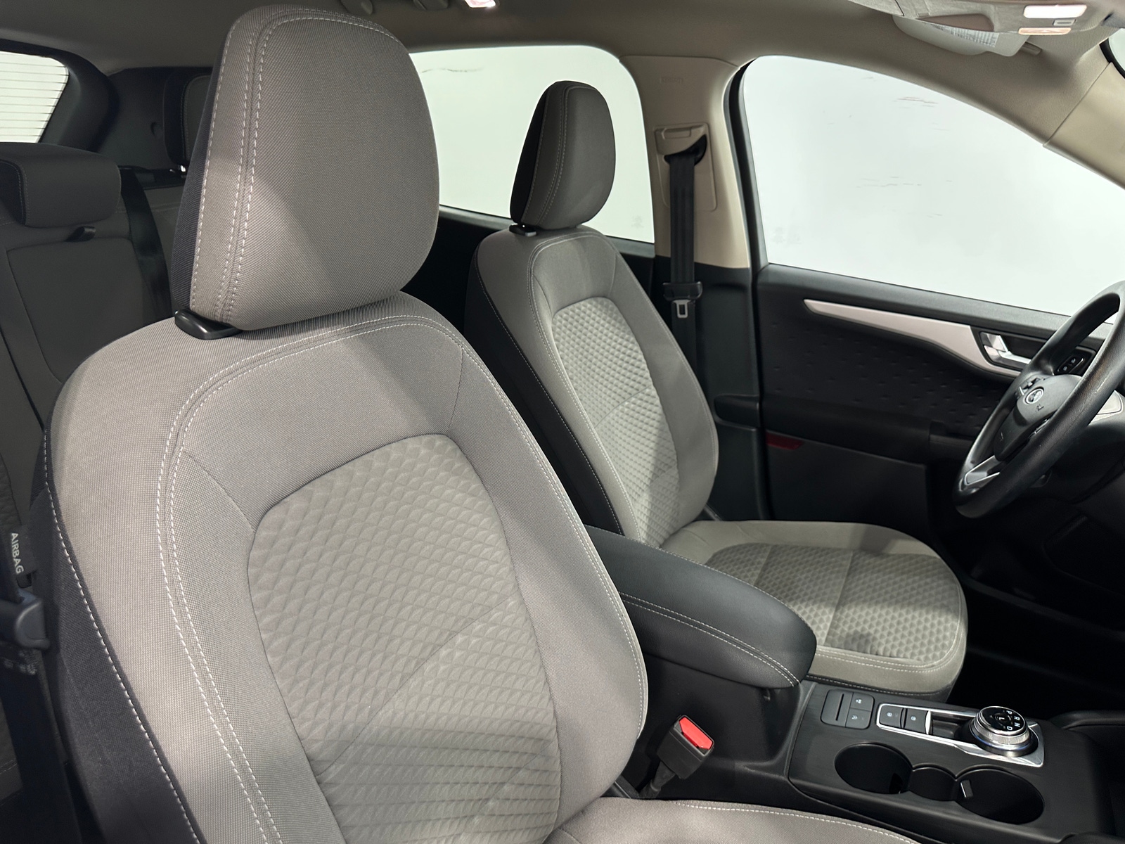 Thumbnail: 2020 Ford Escape - 2