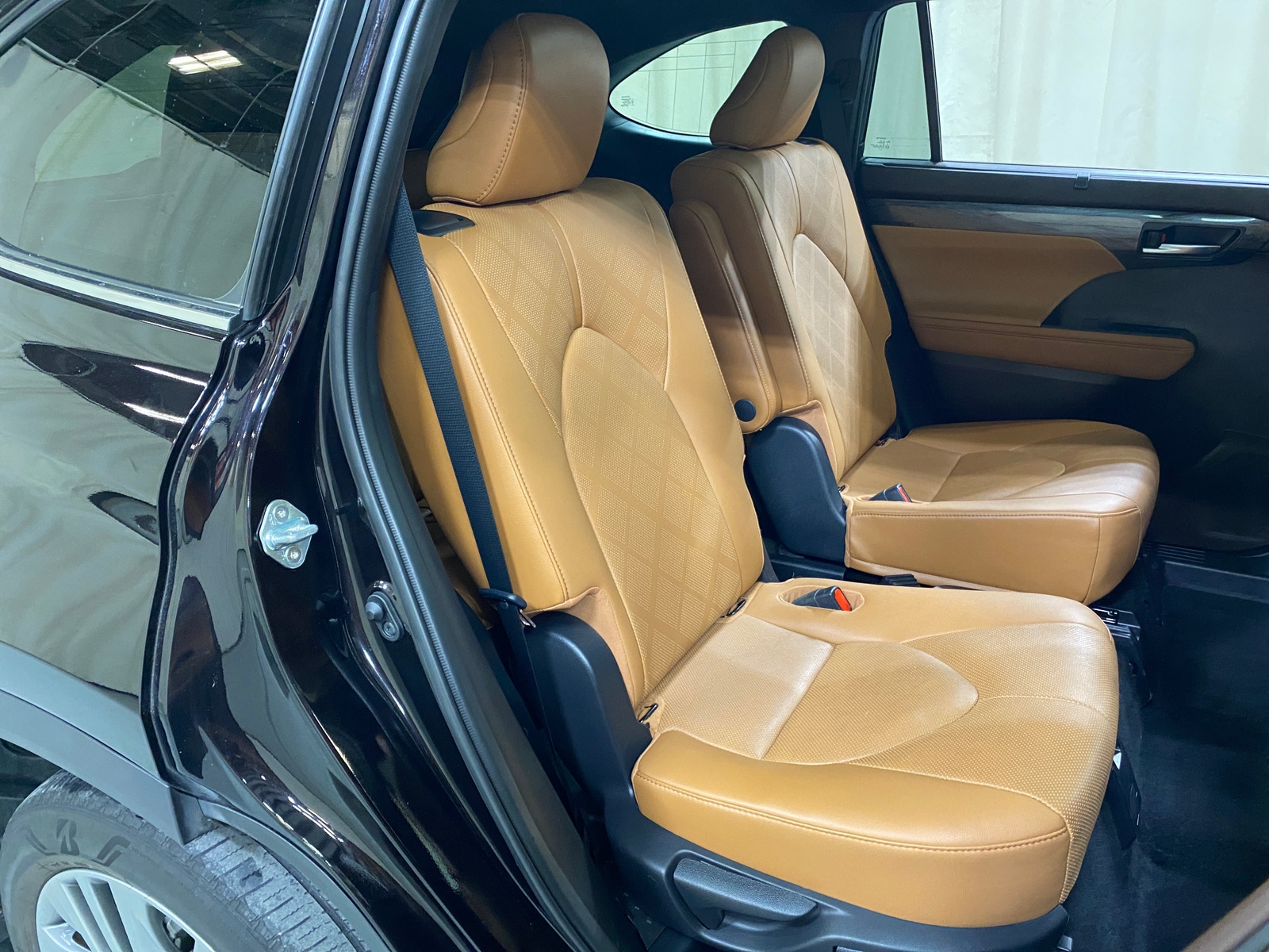 Thumbnail: 2021 Toyota Highlander - 5