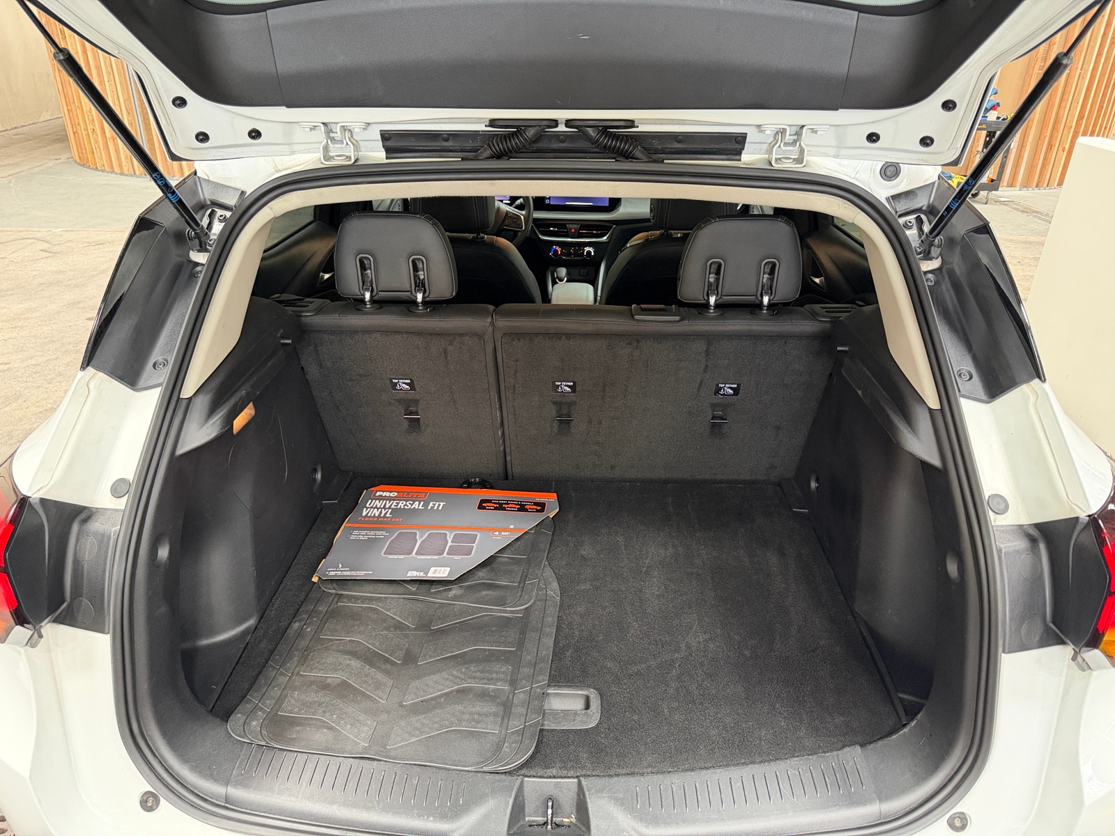 Thumbnail: 2025 Buick Encore GX - 6