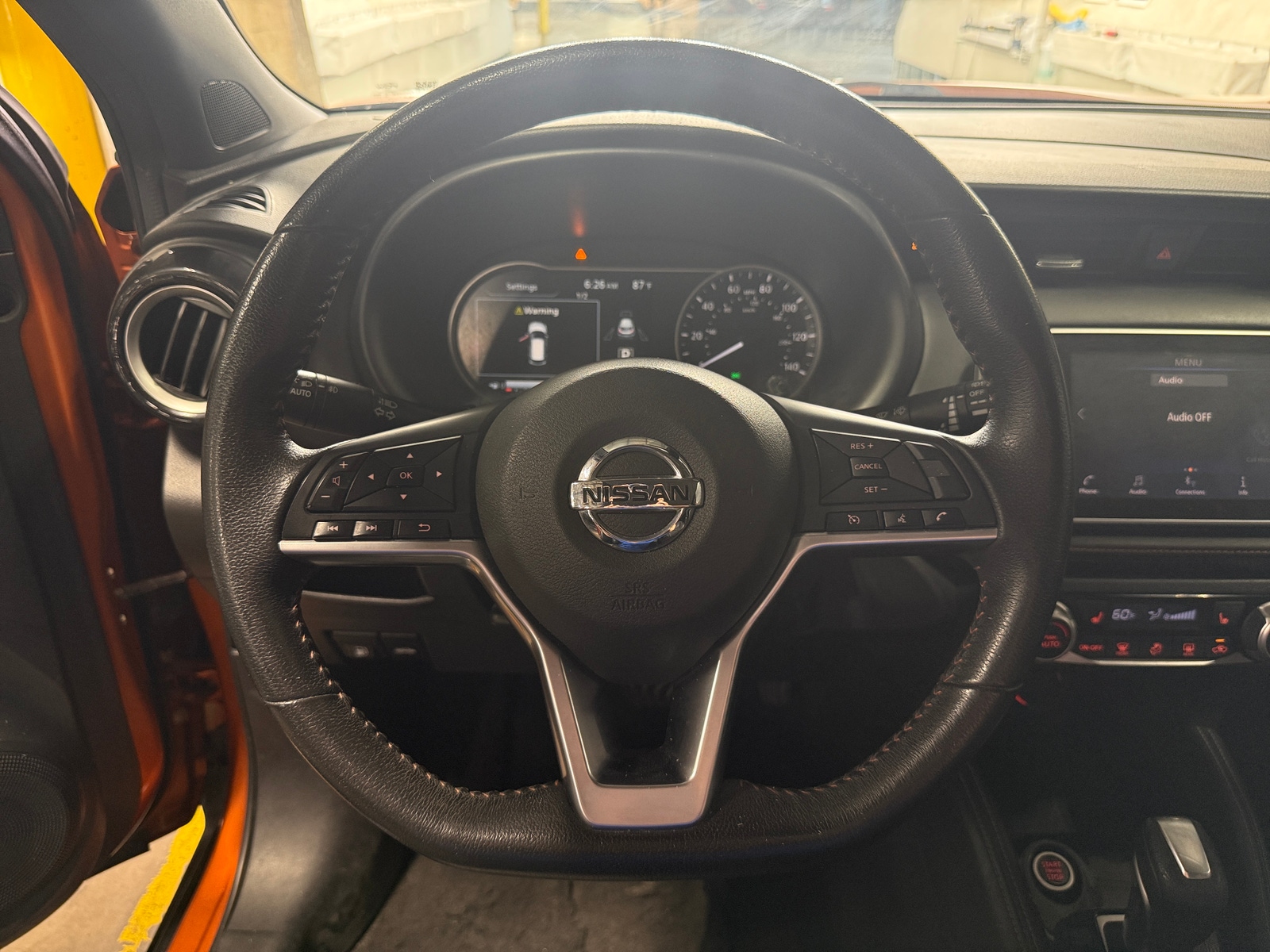 Thumbnail: 2020 Nissan Kicks - 4