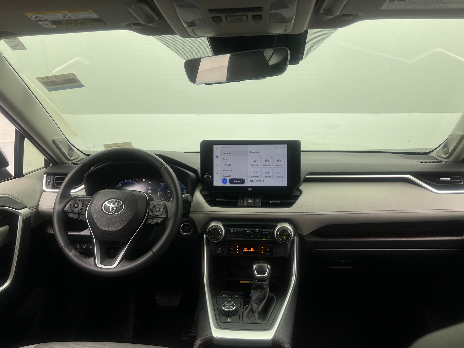 Thumbnail: 2023 Toyota RAV4 - 3
