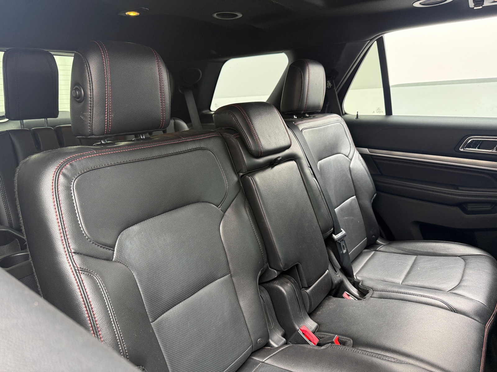 Thumbnail: 2016 Ford Explorer - 5