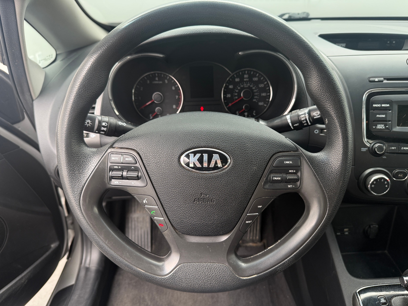 Thumbnail: 2018 Kia Forte - 5