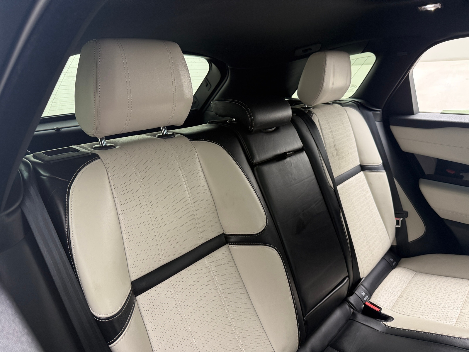 Thumbnail: 2018 Land Rover Range Rover Velar - 5