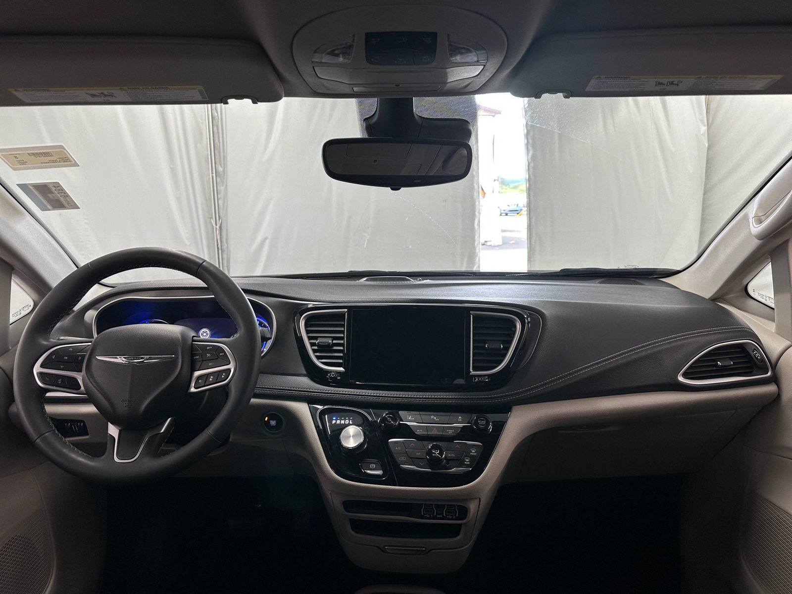 Thumbnail: 2024 Chrysler Pacifica - 2