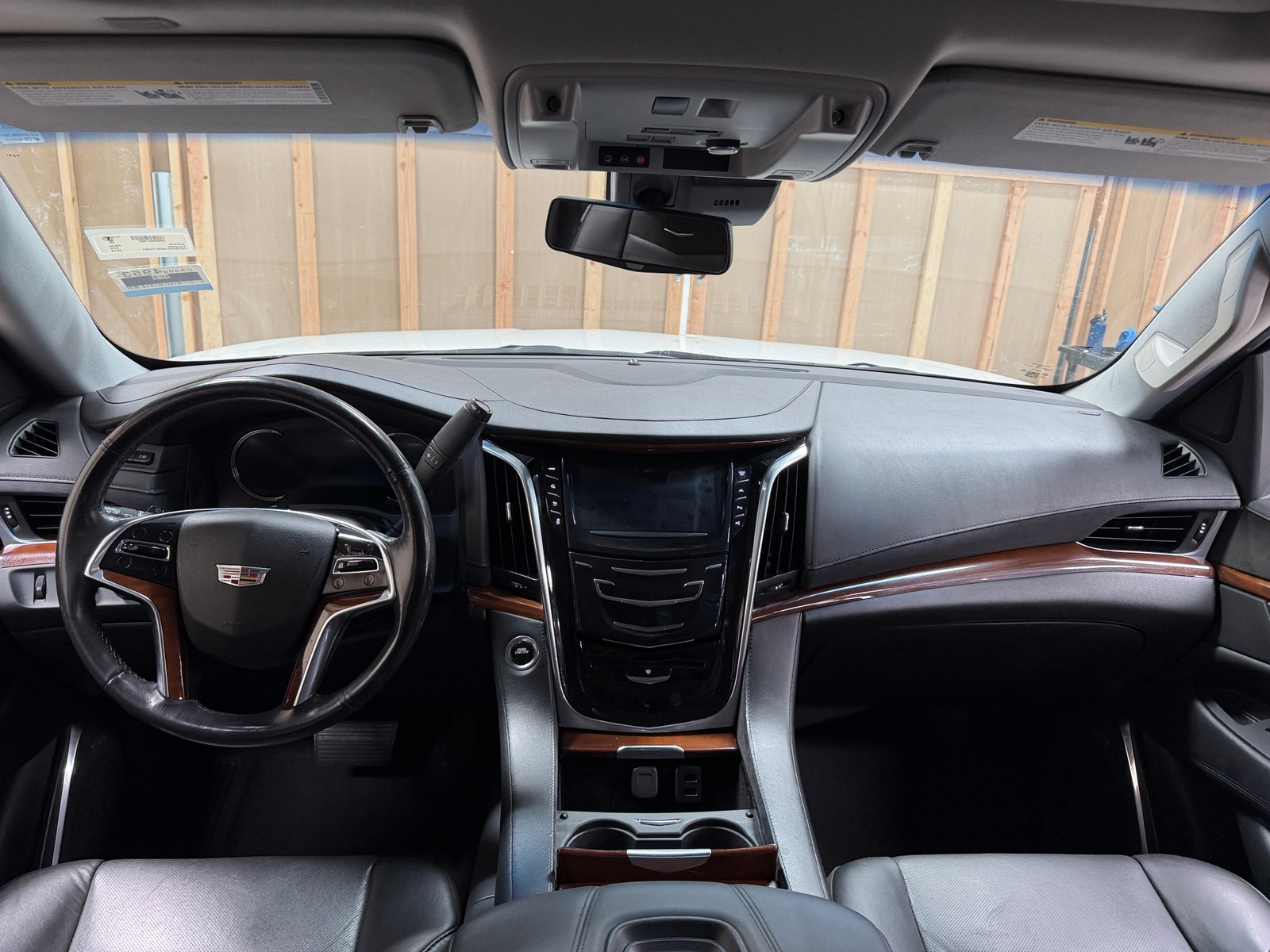 Thumbnail: 2019 Cadillac Escalade - 2