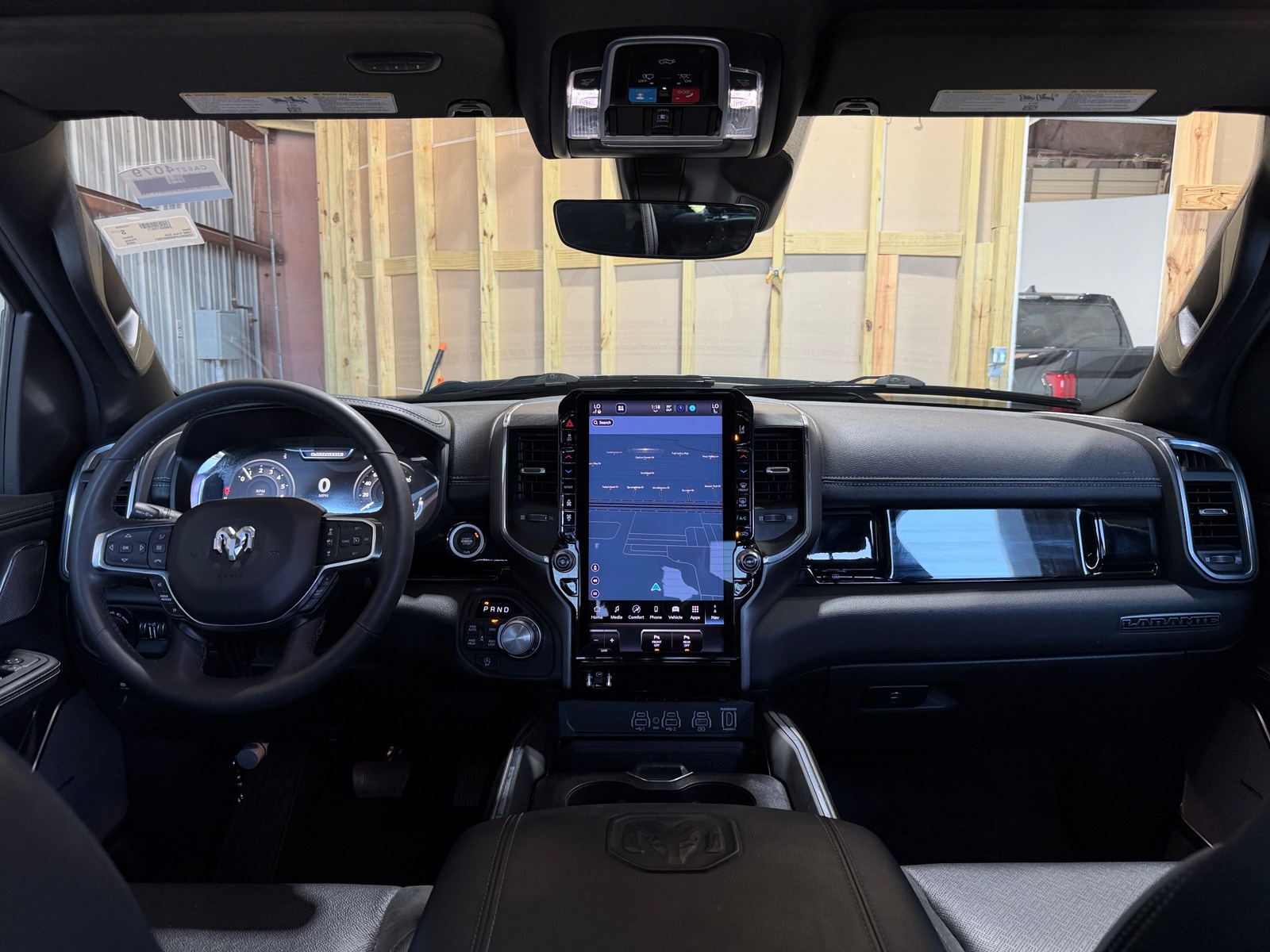 Thumbnail: 2025 RAM 1500 - 2