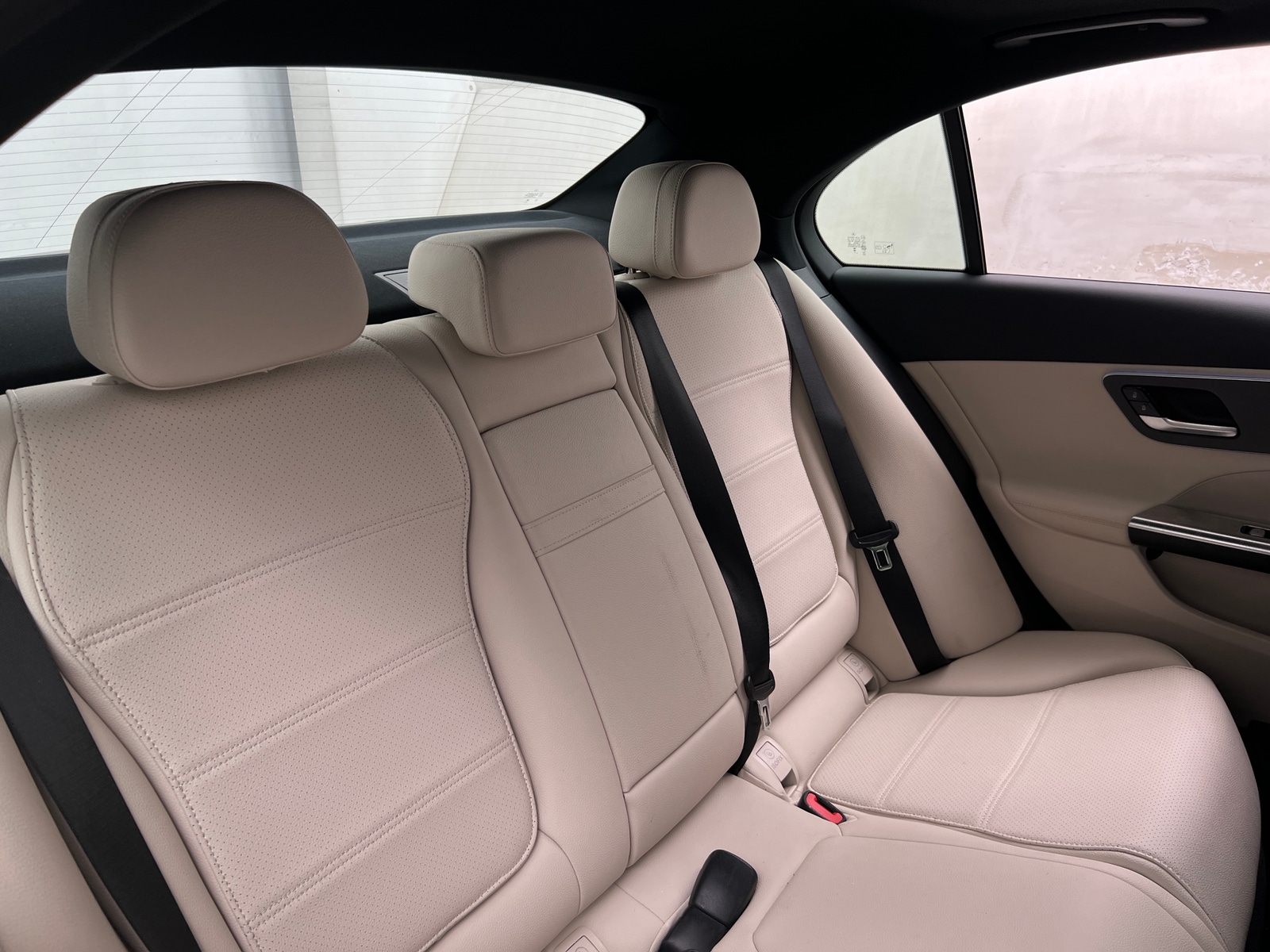 Thumbnail: 2024 Mercedes-Benz C-Class - 5