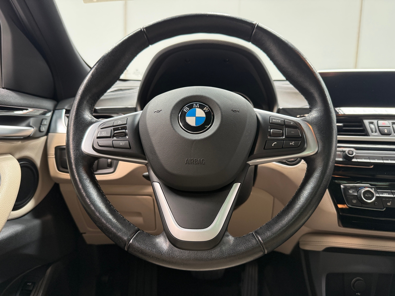 Thumbnail: 2022 BMW X2 - 4