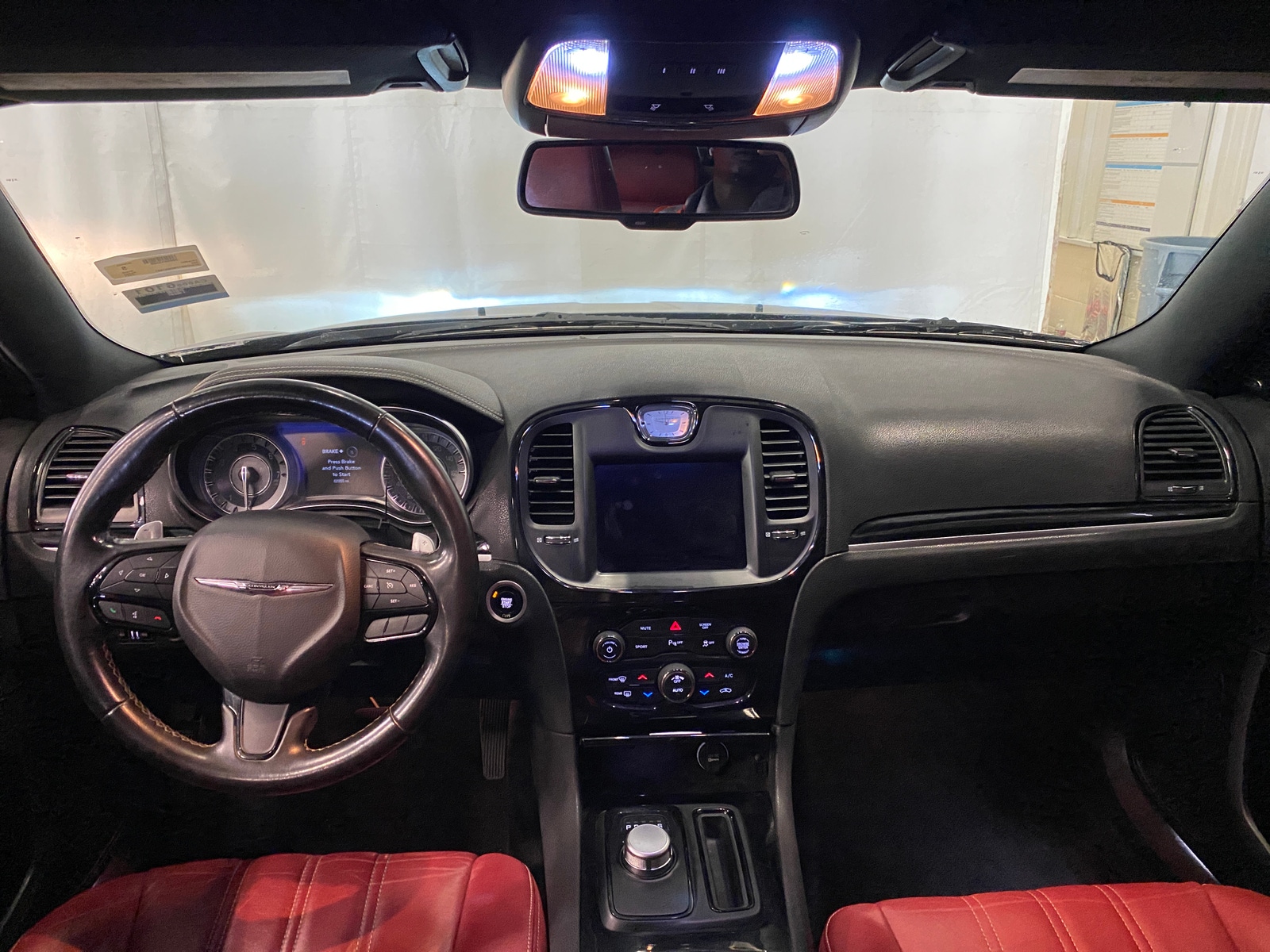 Thumbnail: 2021 Chrysler 300 - 2