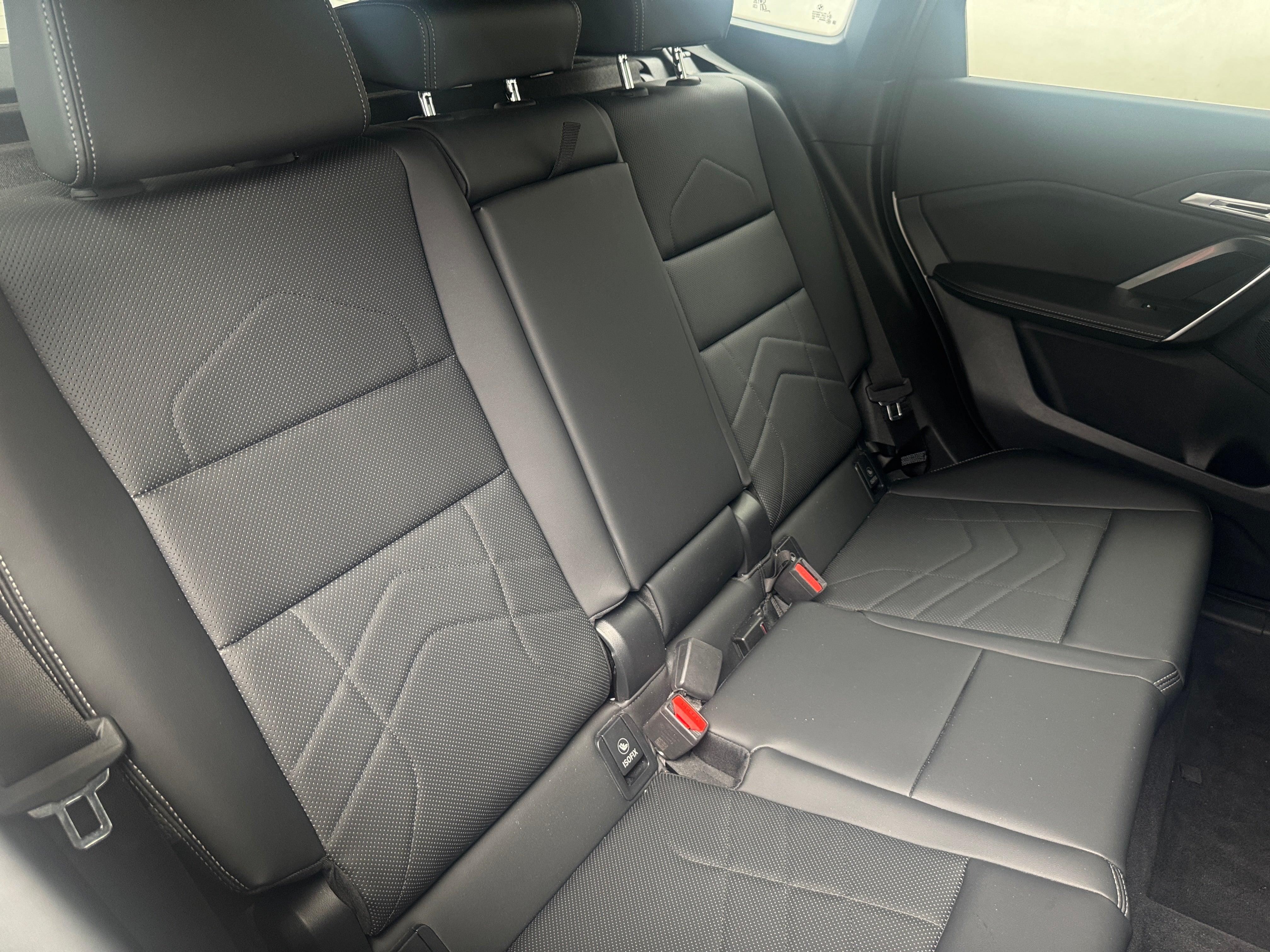 2026 BMW X1 28i