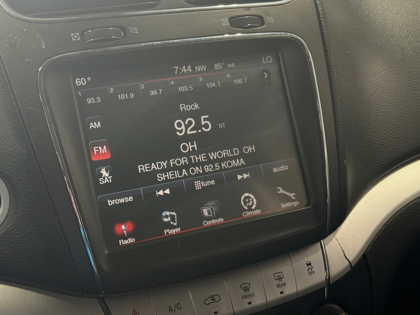 Thumbnail: 2019 Dodge Journey - 4