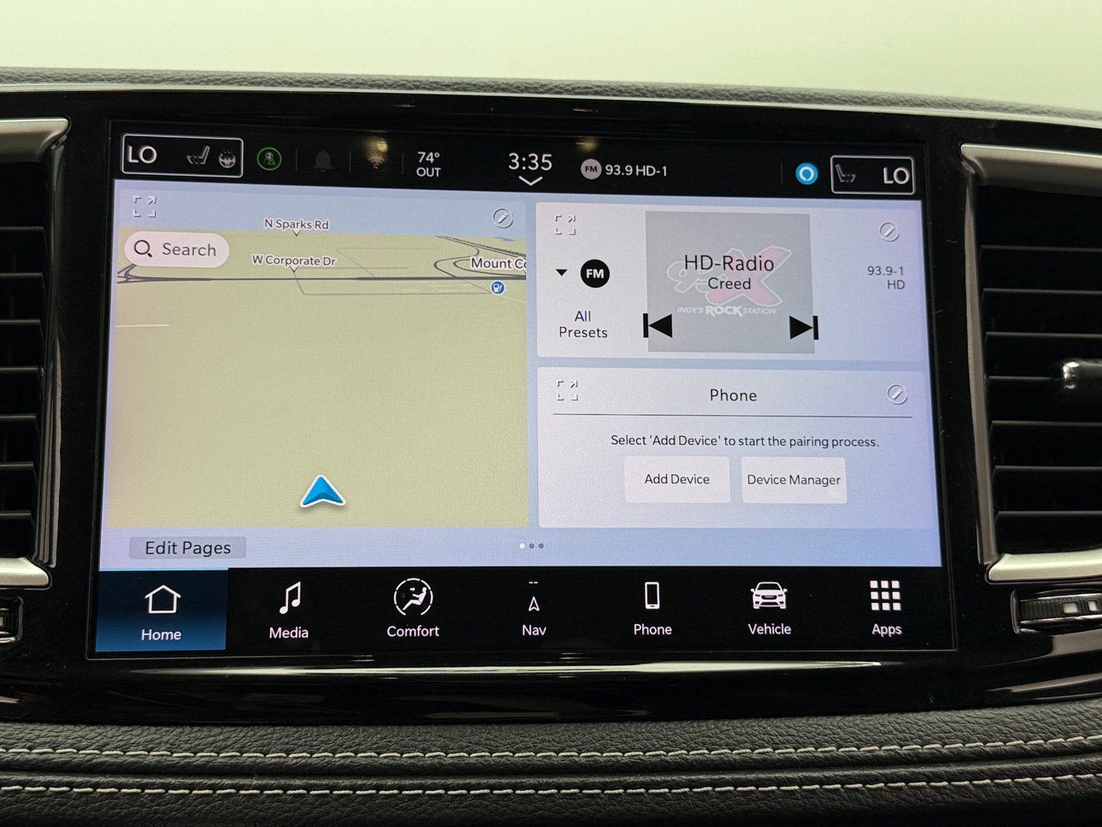 Thumbnail: 2024 Chrysler Pacifica - 3