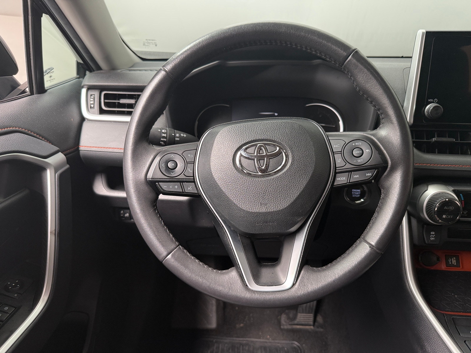 Thumbnail: 2024 Toyota RAV4 - 4