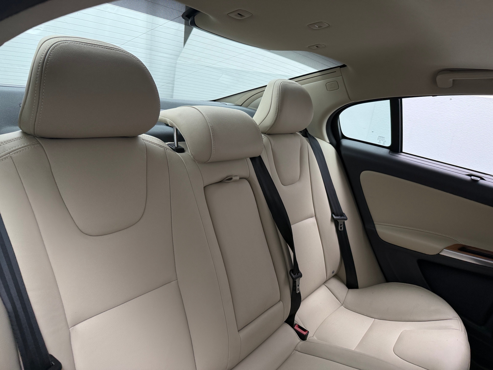 Thumbnail: 2017 Volvo S60 - 5